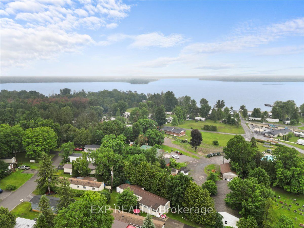20 Pinewood Avenue Property Photo 33