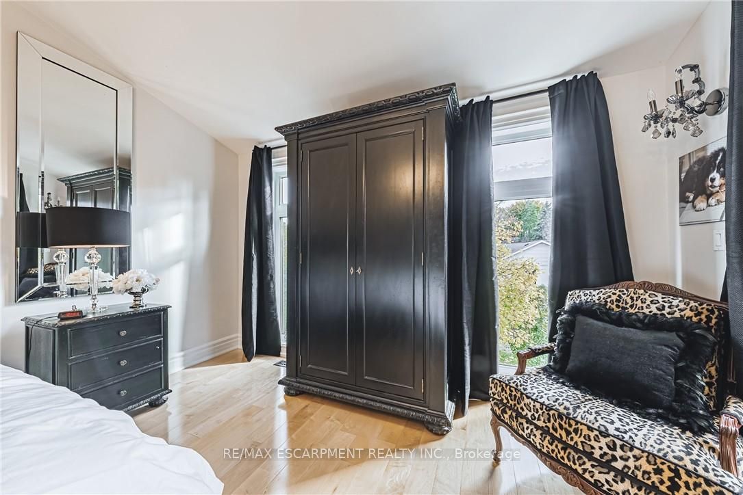 712 Highvalley Road Property Photo 25
