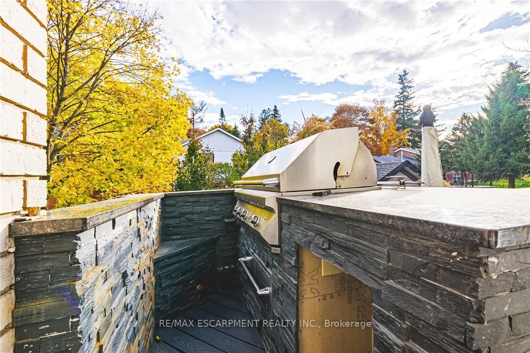 712 Highvalley Road Property Photo 46