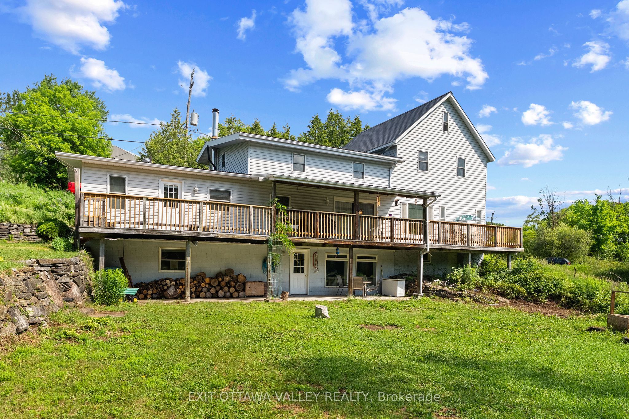 162 Highway No. 28 Property Photo 1