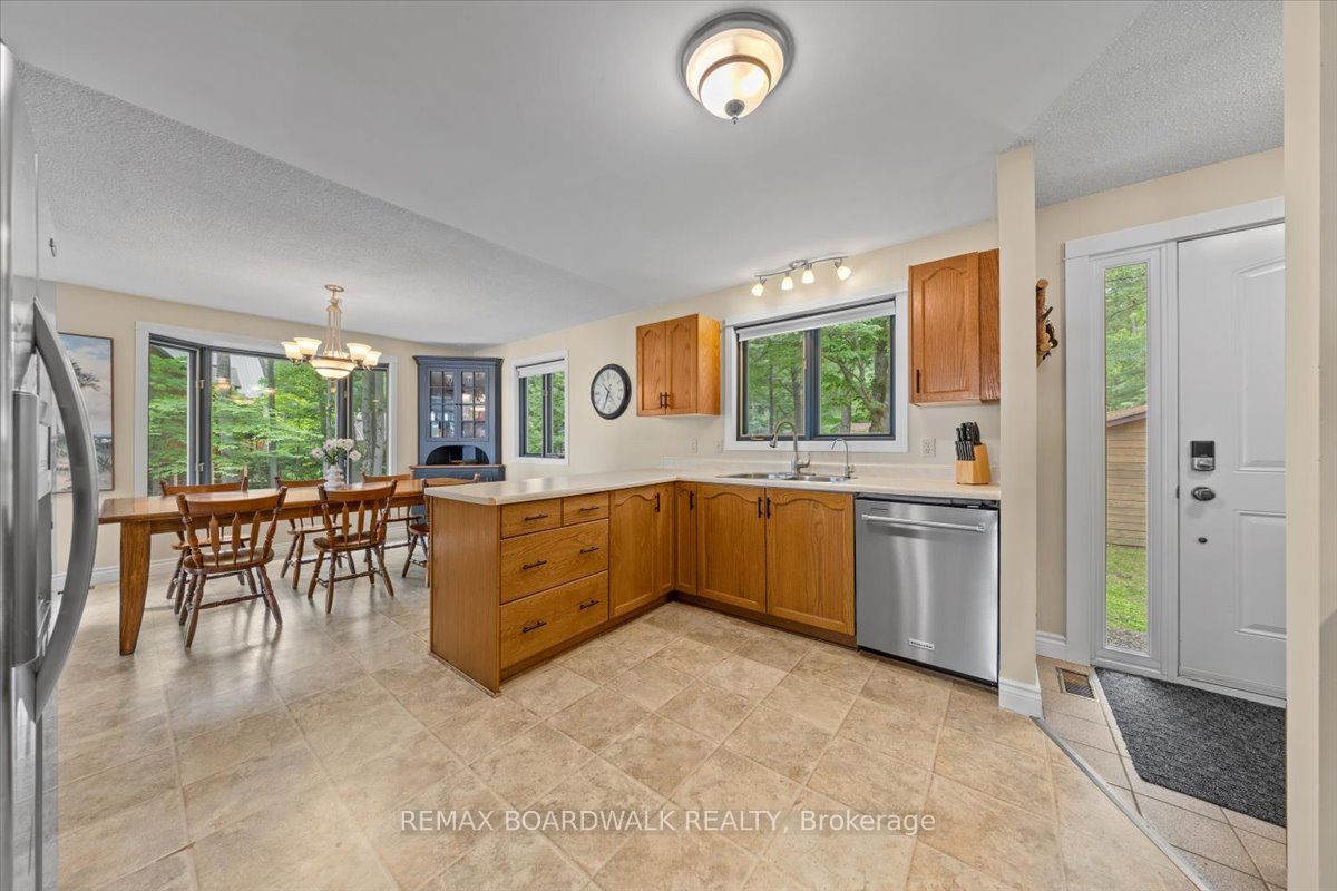 178 Baillie Avenue Property Photo 10