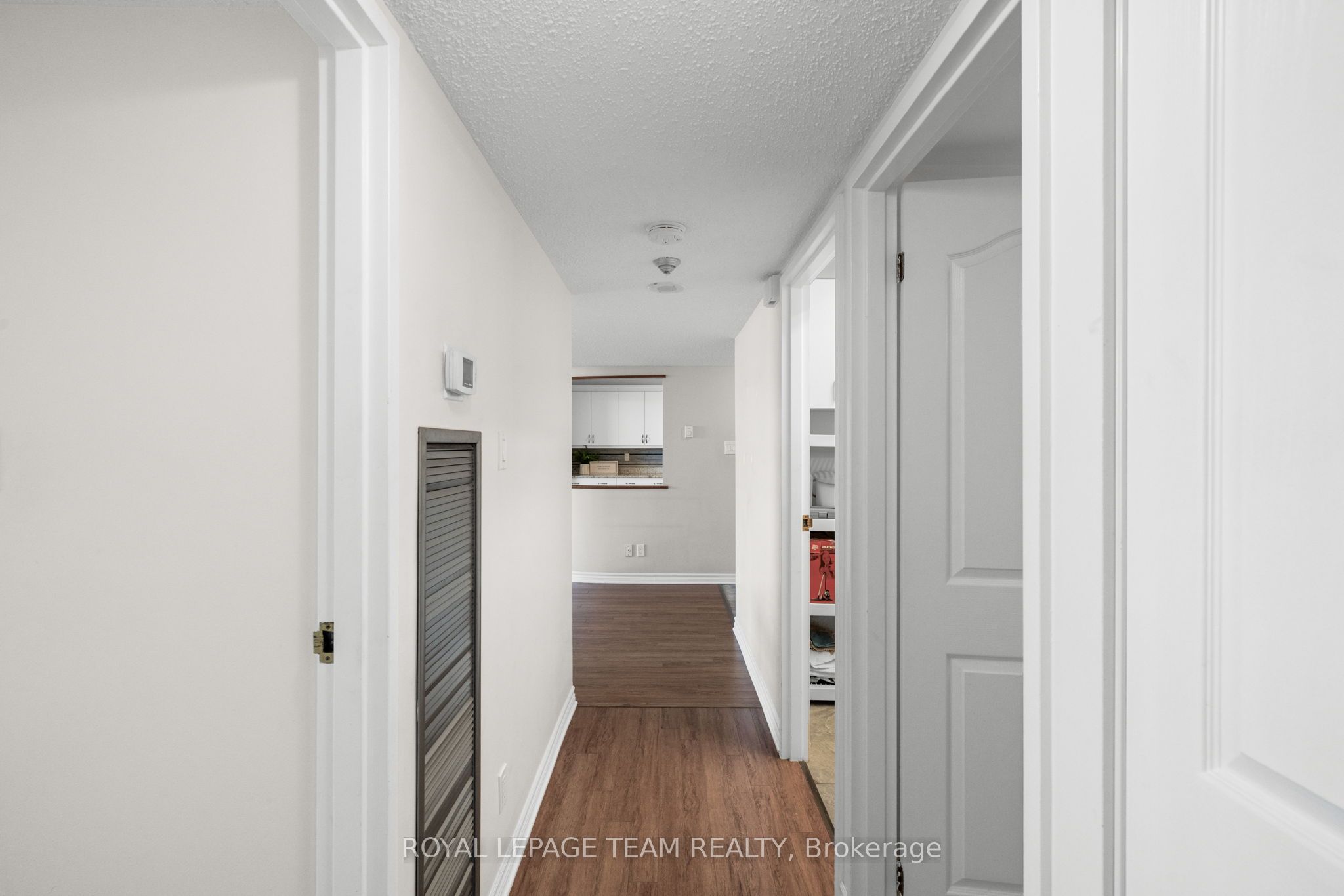 200 Lafontaine Avenue 1003 Property Photo 21