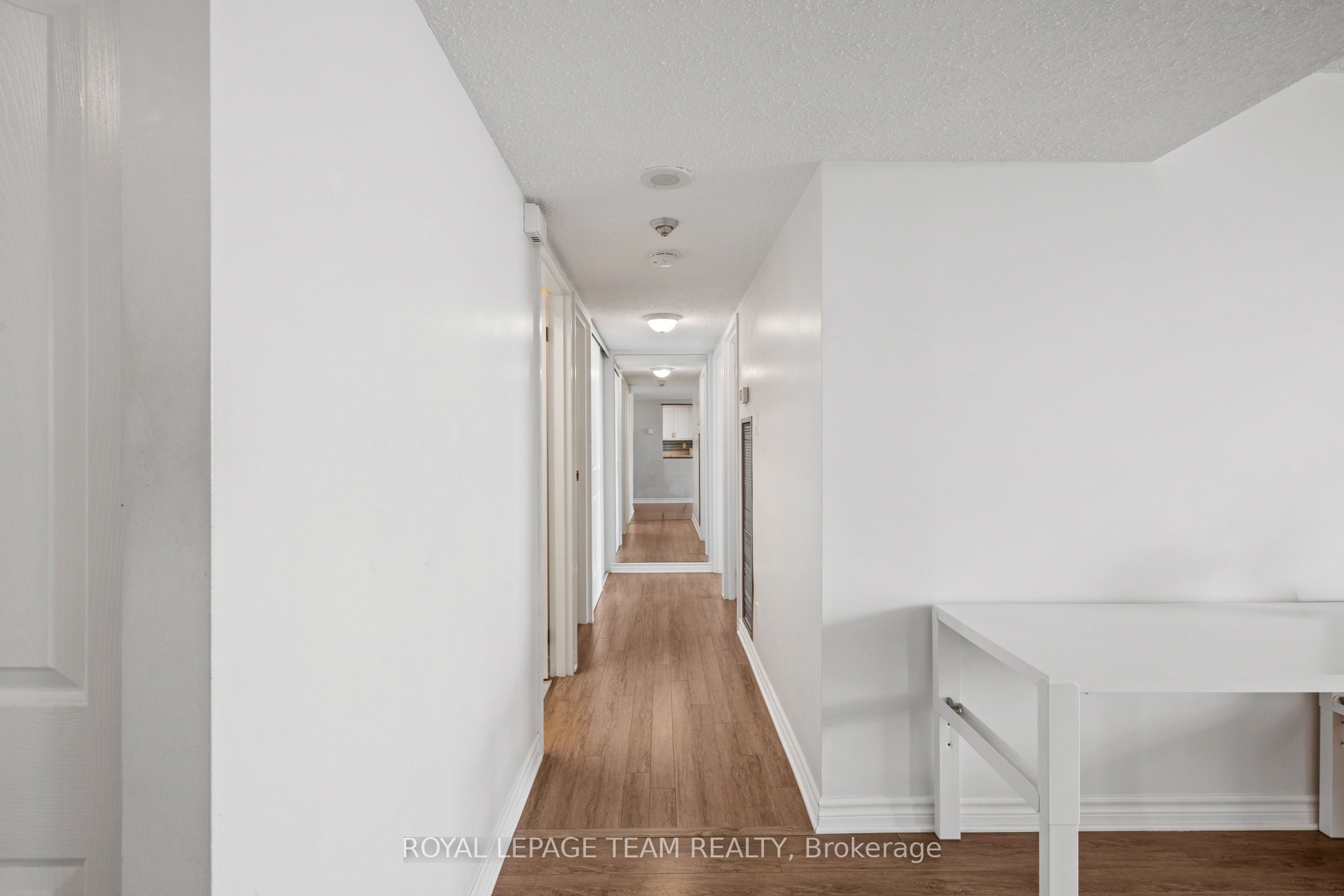 200 Lafontaine Avenue 1003 Property Photo 23