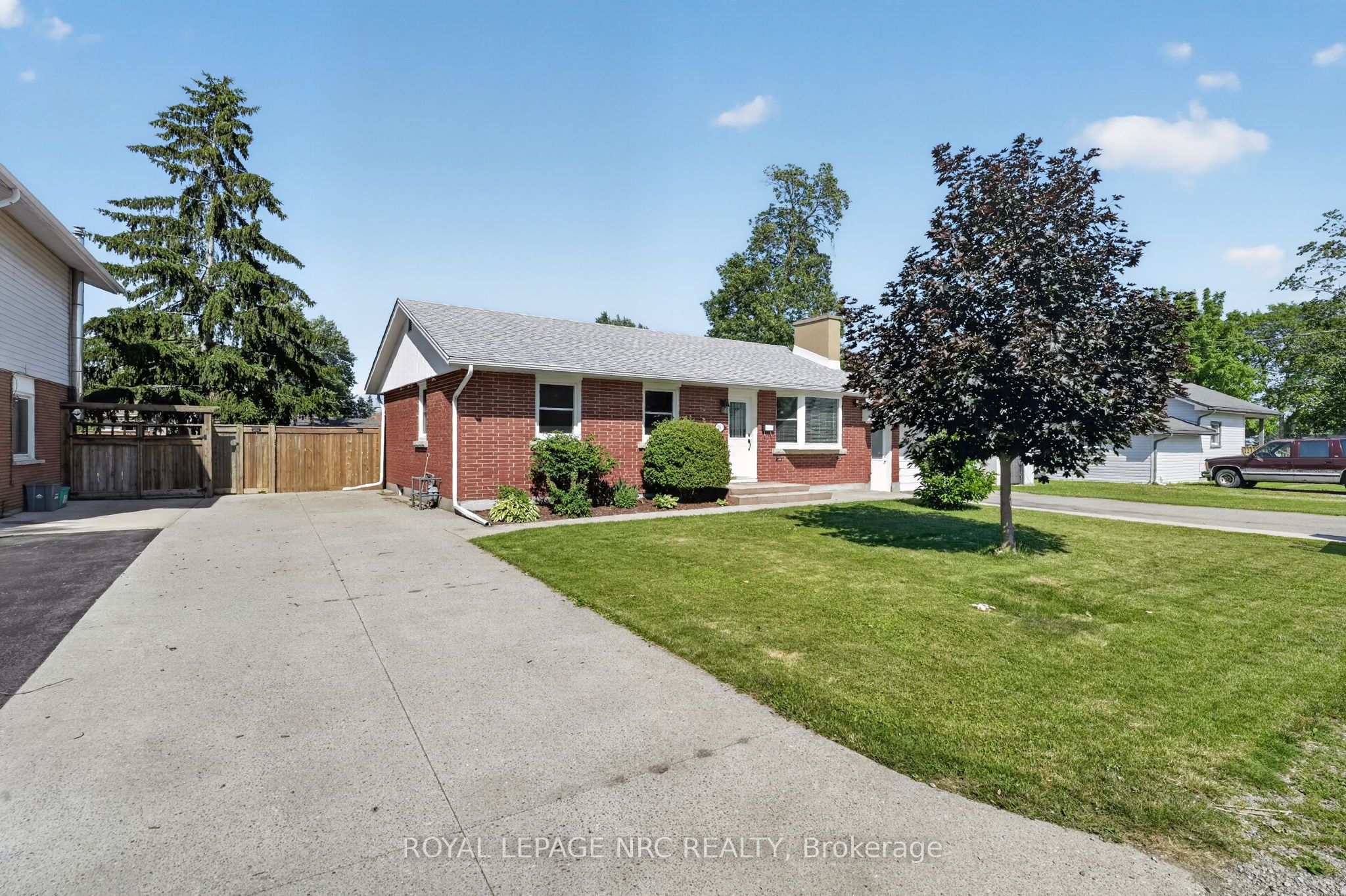 16 Ferguson Avenue Property Photo 4