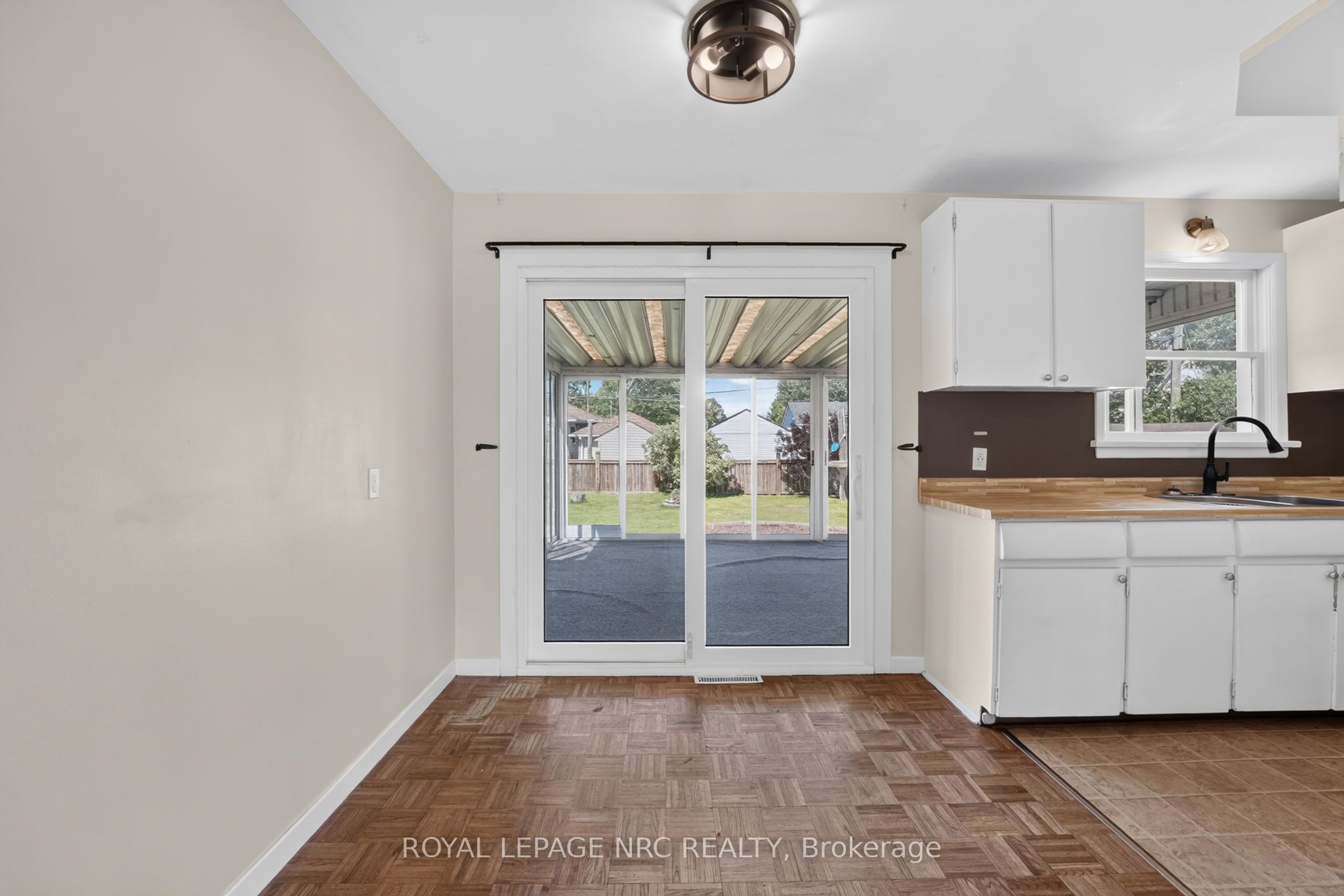 16 Ferguson Avenue Property Photo 8