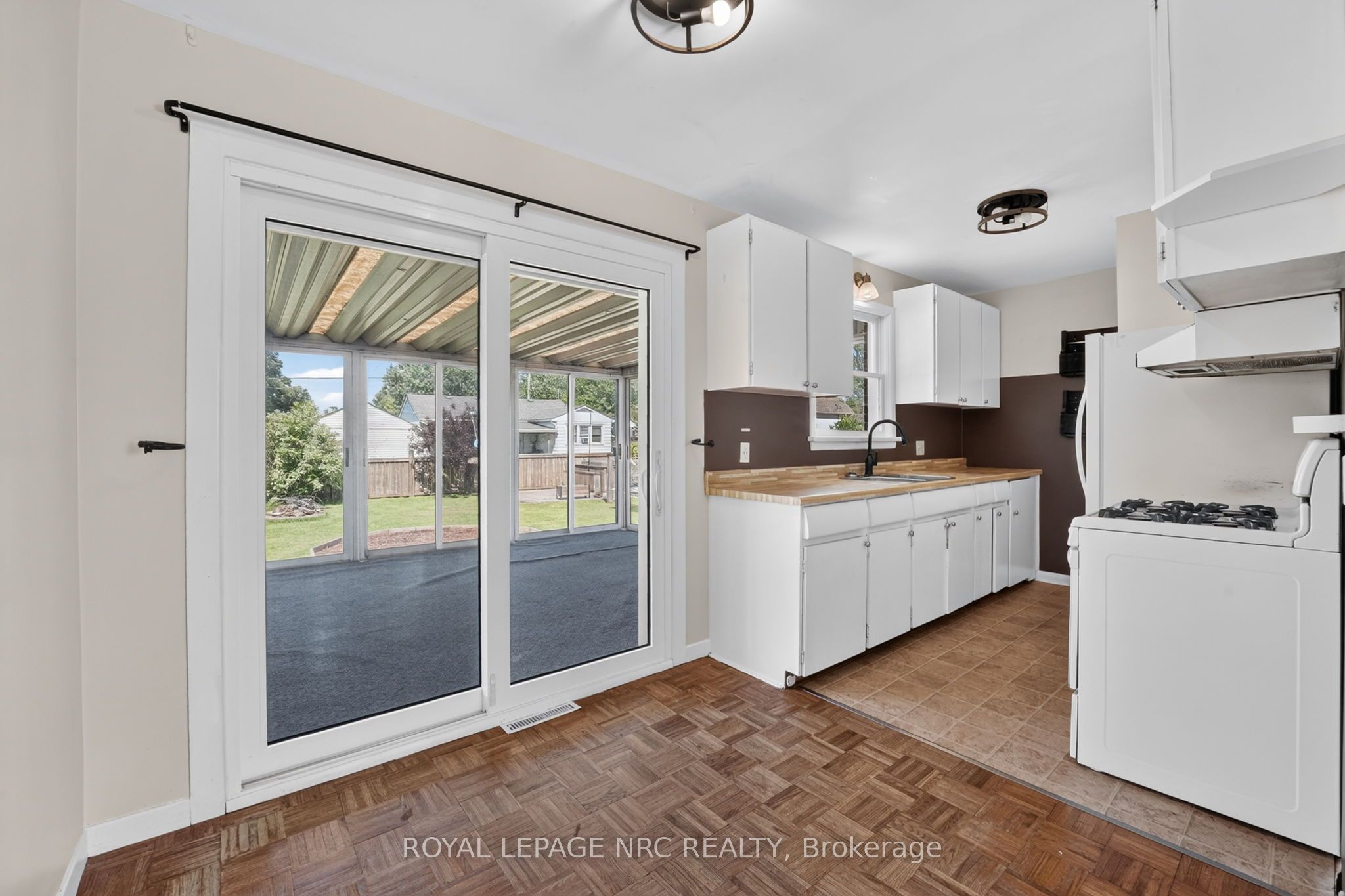16 Ferguson Avenue Property Photo 9