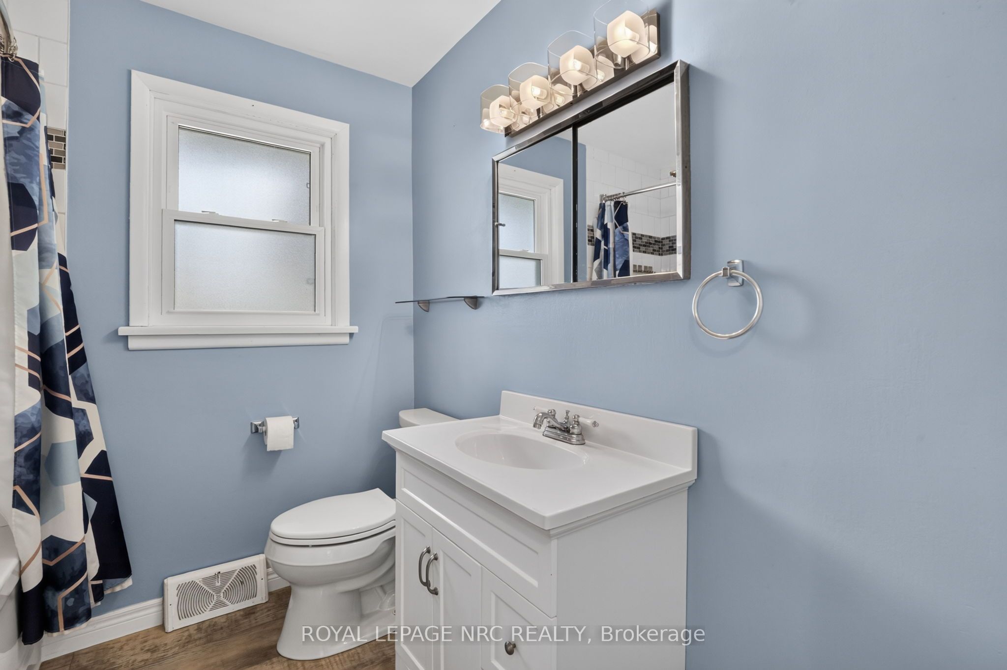 16 Ferguson Avenue Property Photo 14