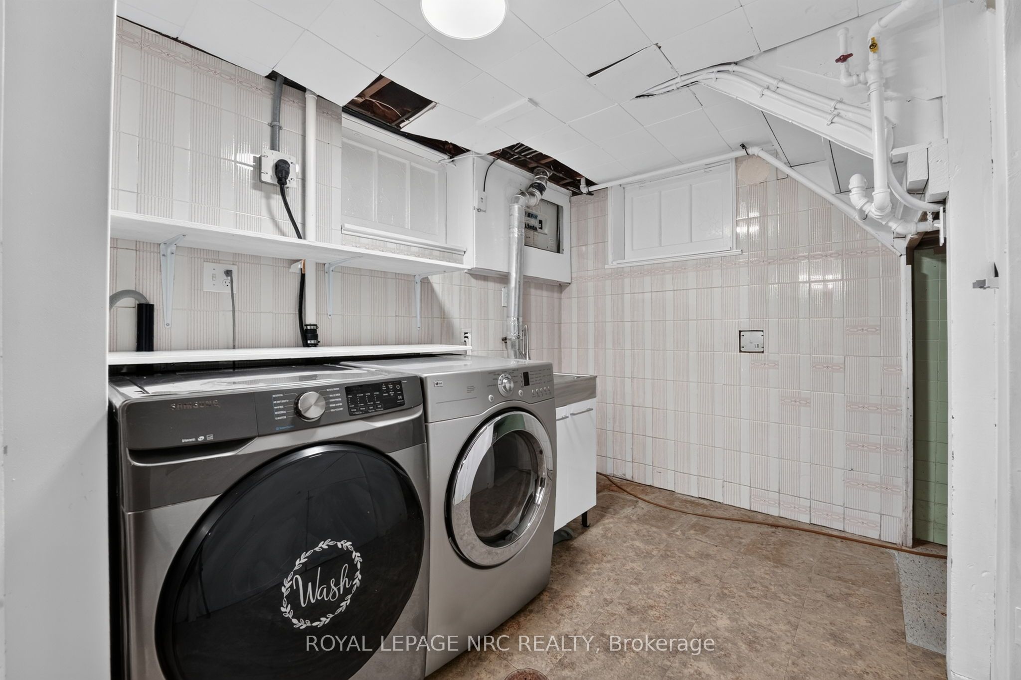 16 Ferguson Avenue Property Photo 25