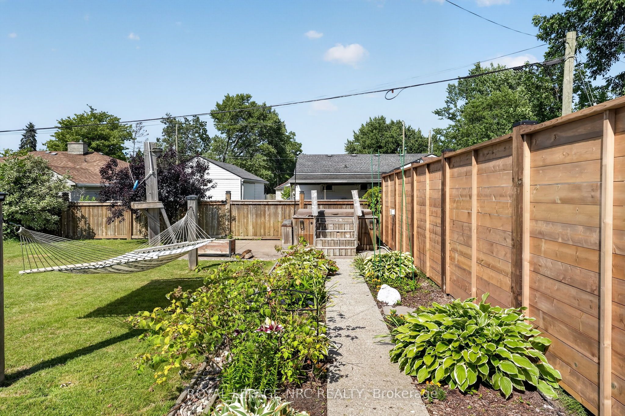 16 Ferguson Avenue Property Photo 33