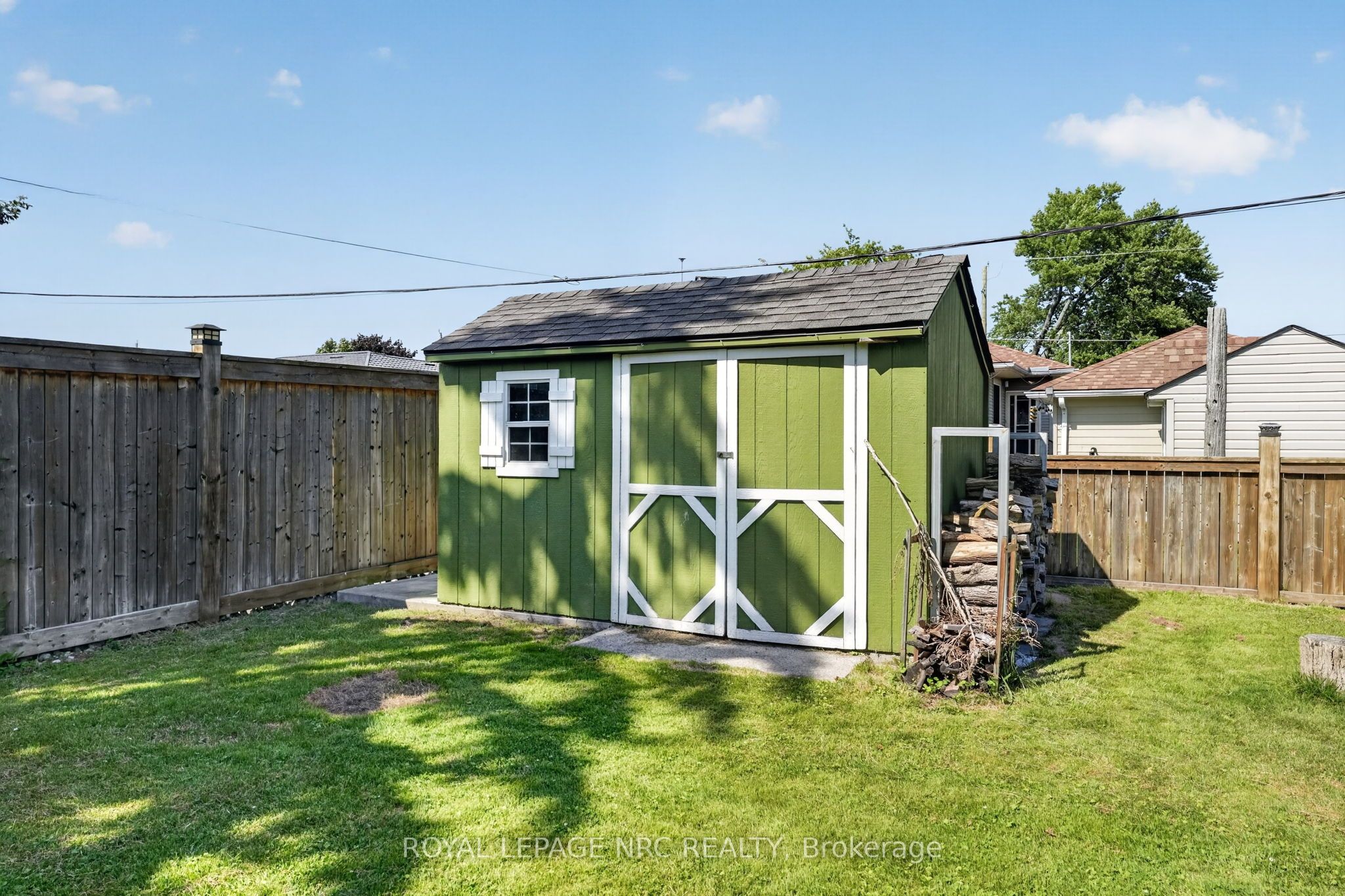 16 Ferguson Avenue Property Photo 37