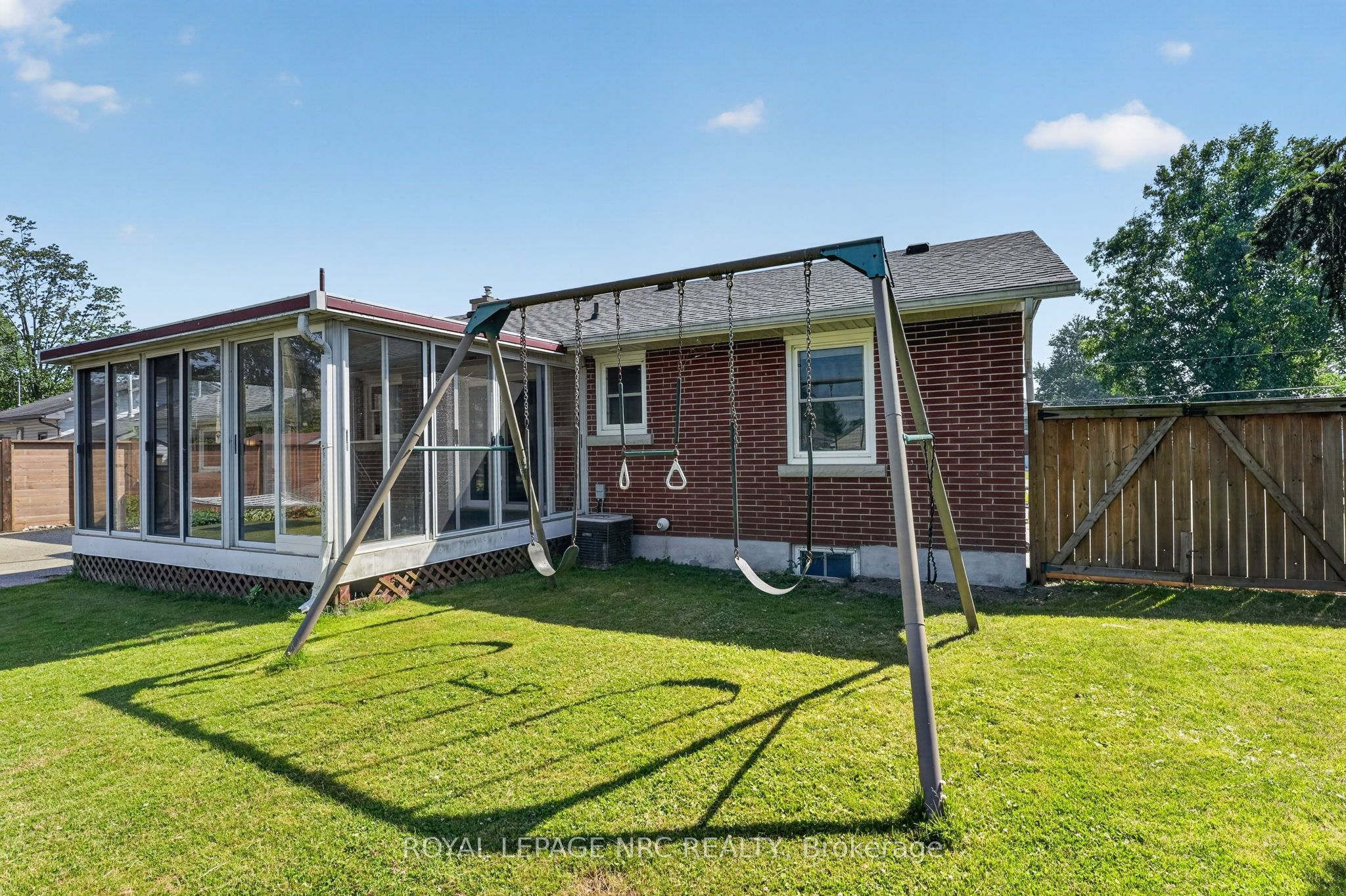16 Ferguson Avenue Property Photo 38