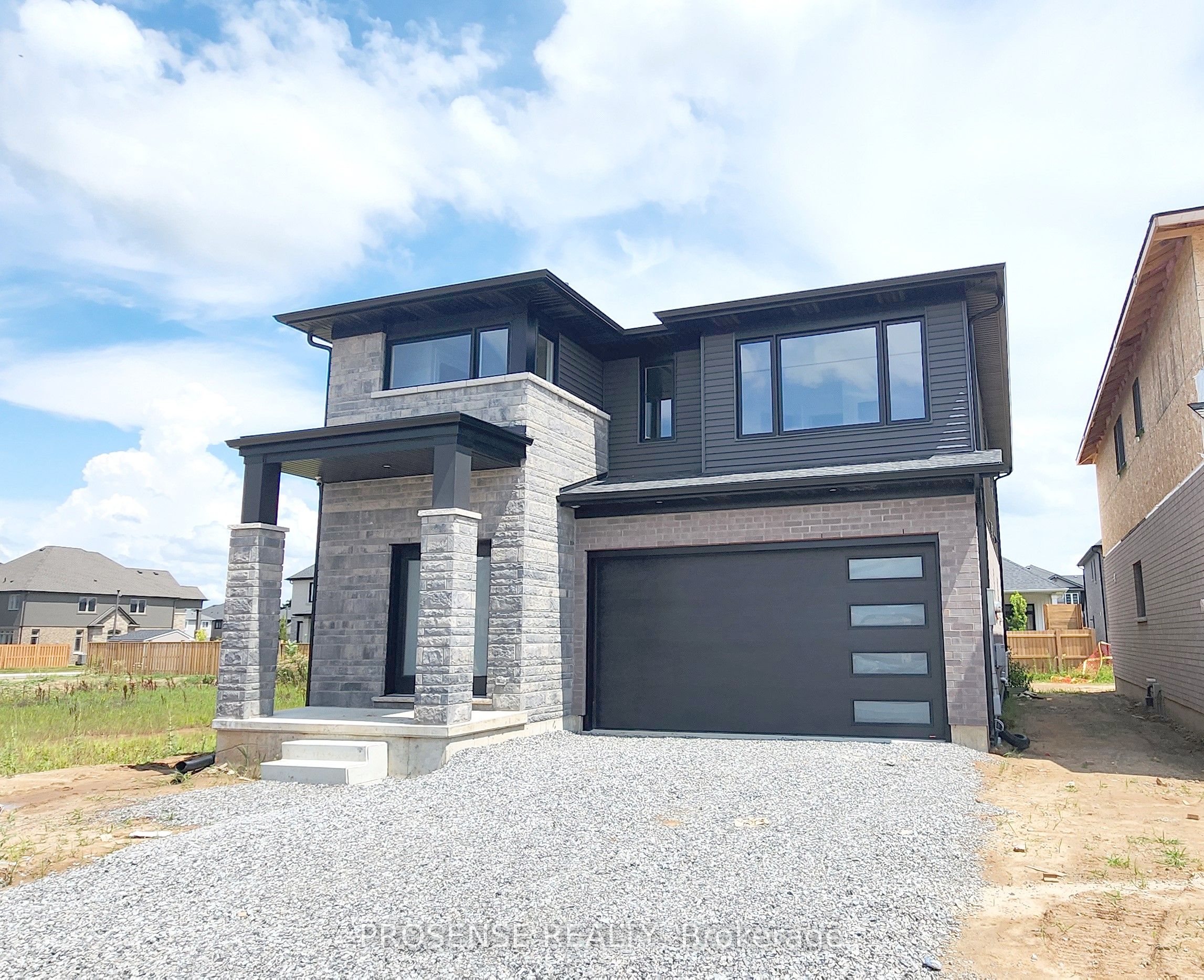 15 Samuel Avenue Property Photo 1