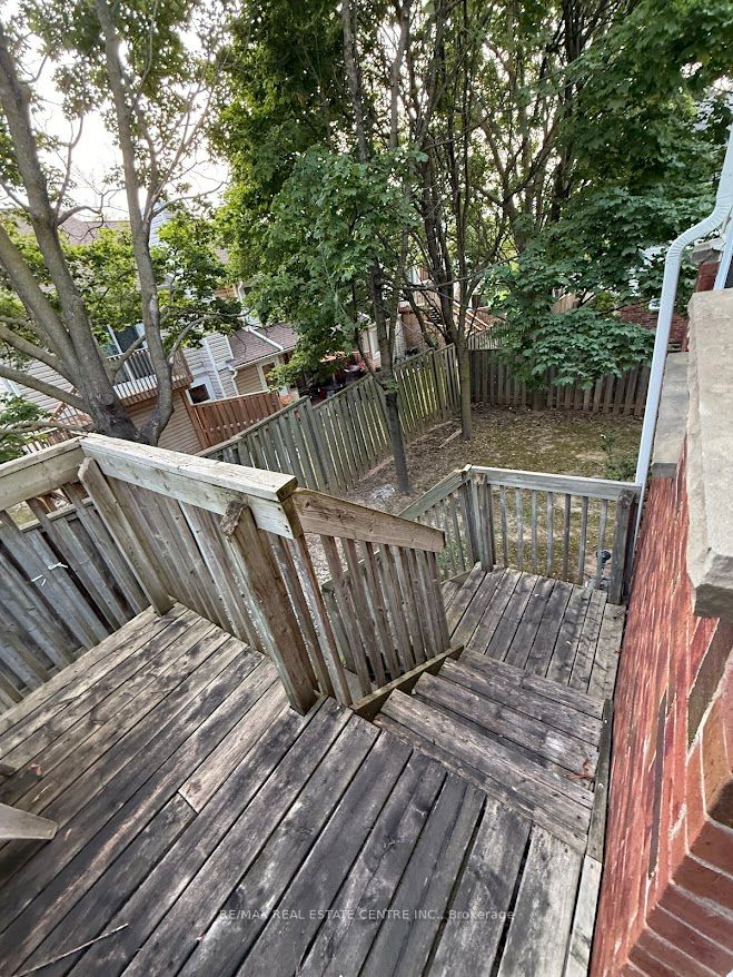 185 Highland Crescent 1 Property Photo 20