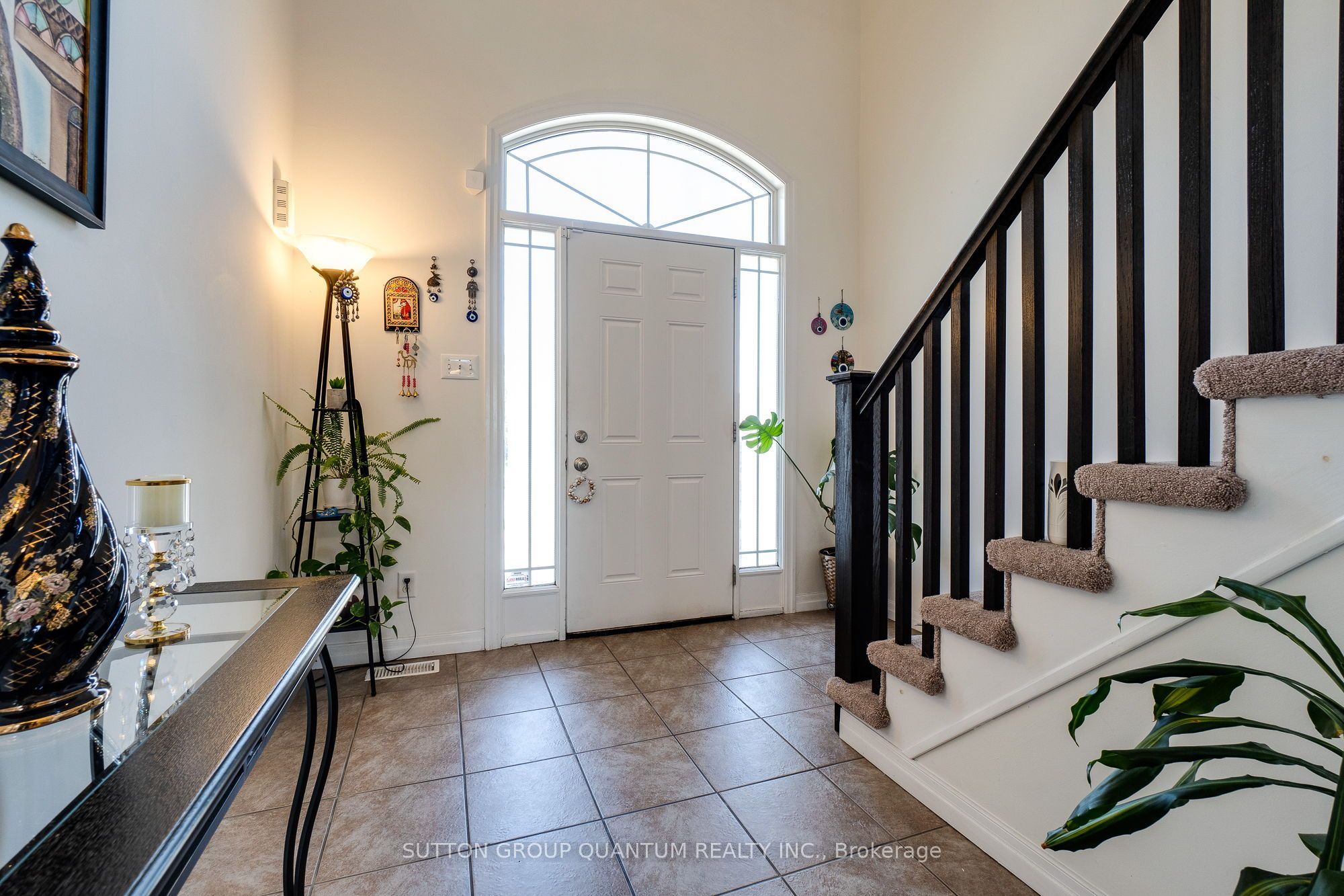 928 Dunblane Court Property Photo 7