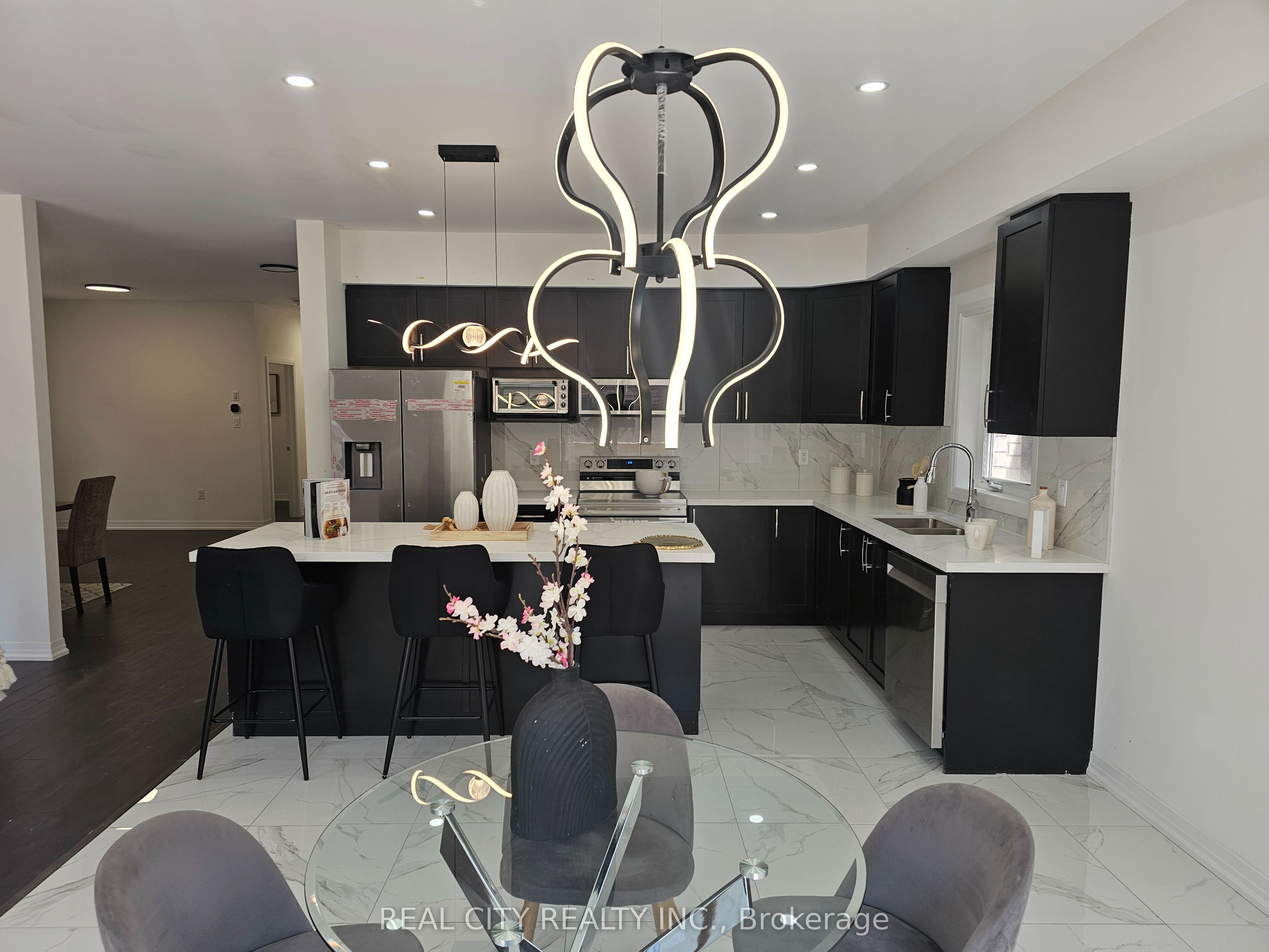 6 Sherrill Avenue Property Photo 11