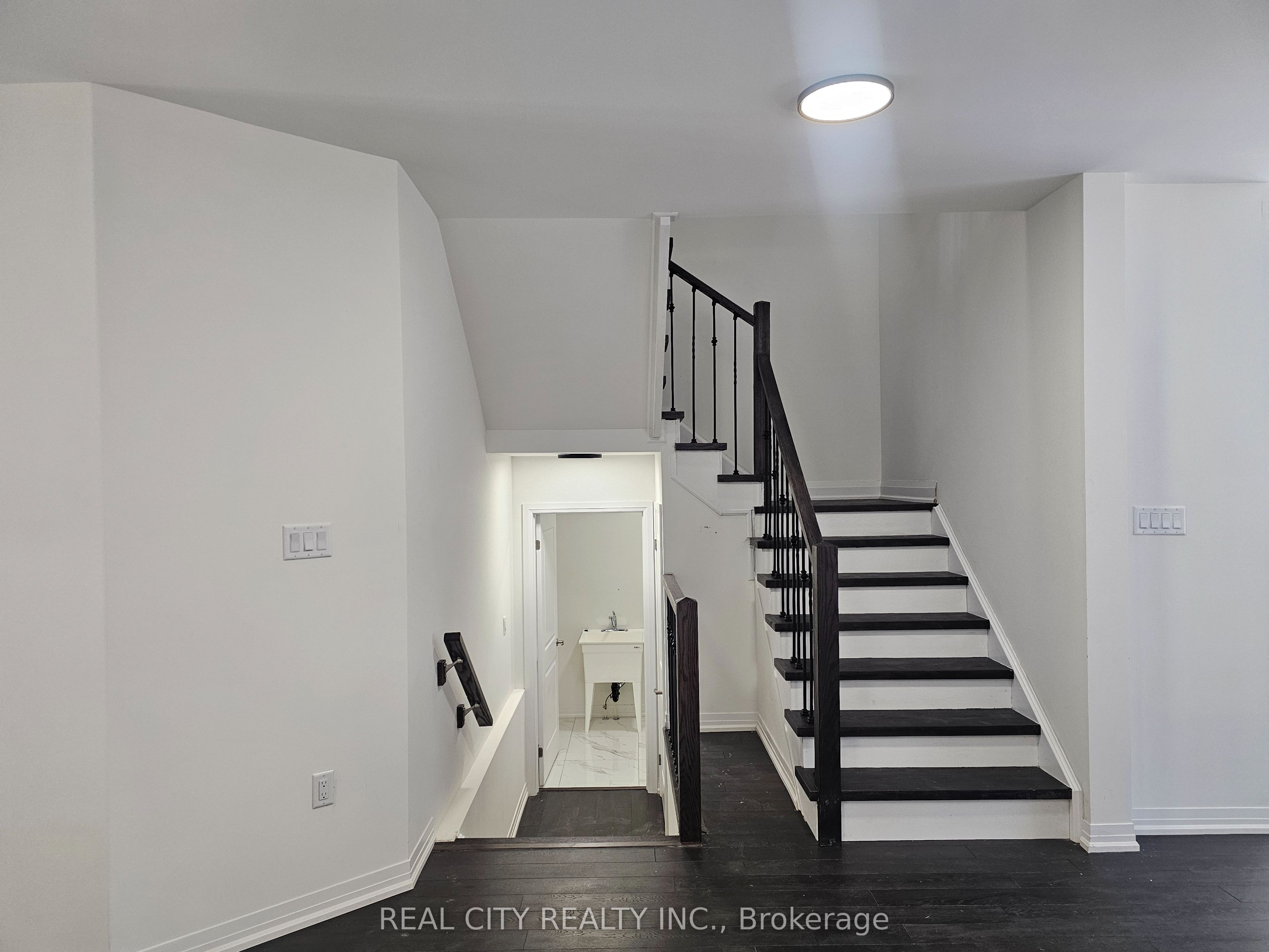 6 Sherrill Avenue Property Photo 16