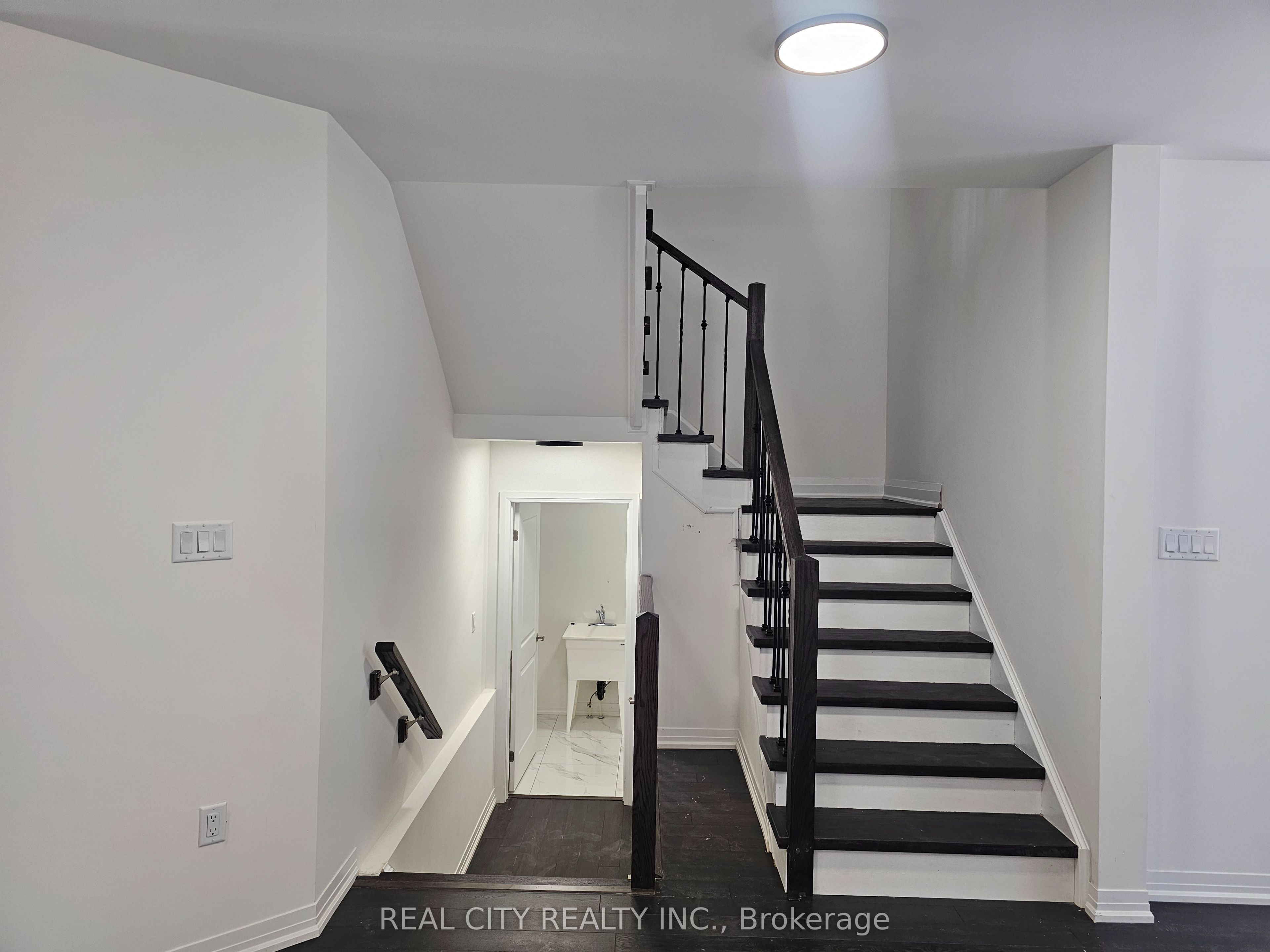 6 Sherrill Avenue Property Photo 19