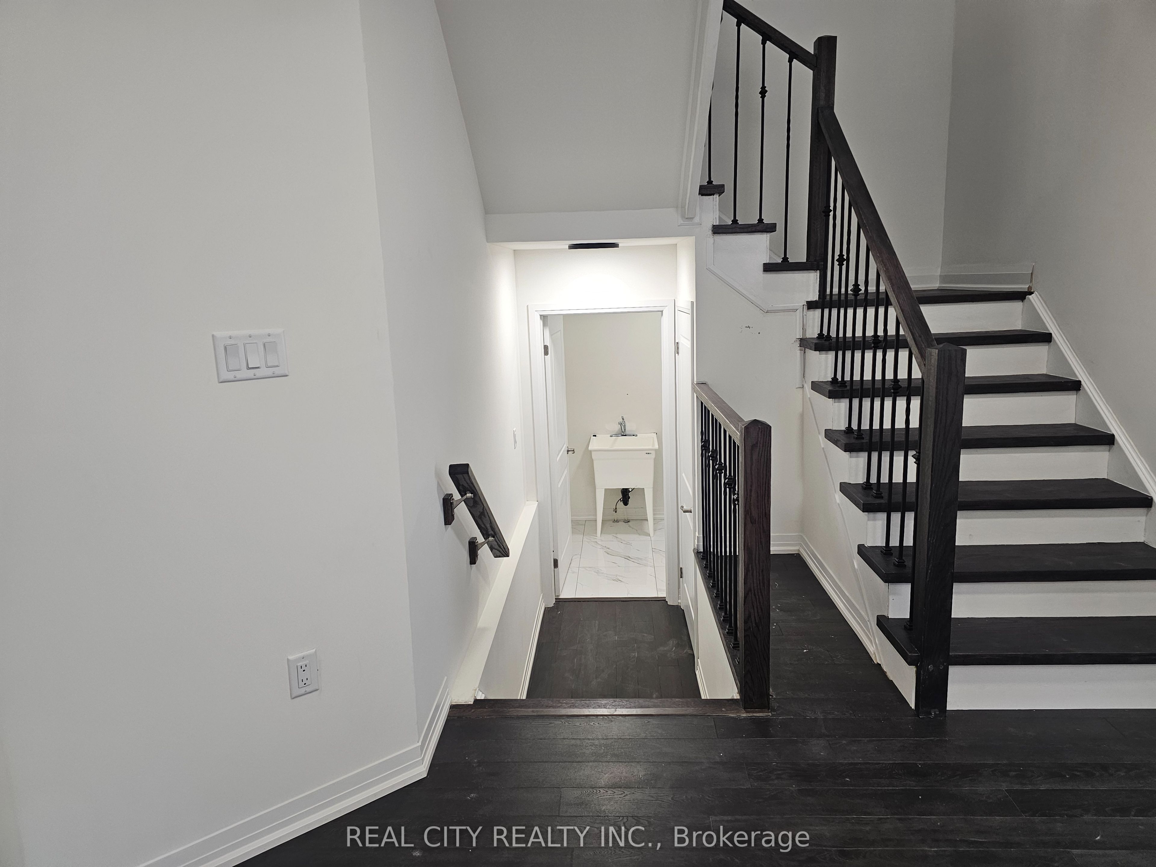 6 Sherrill Avenue Property Photo 23