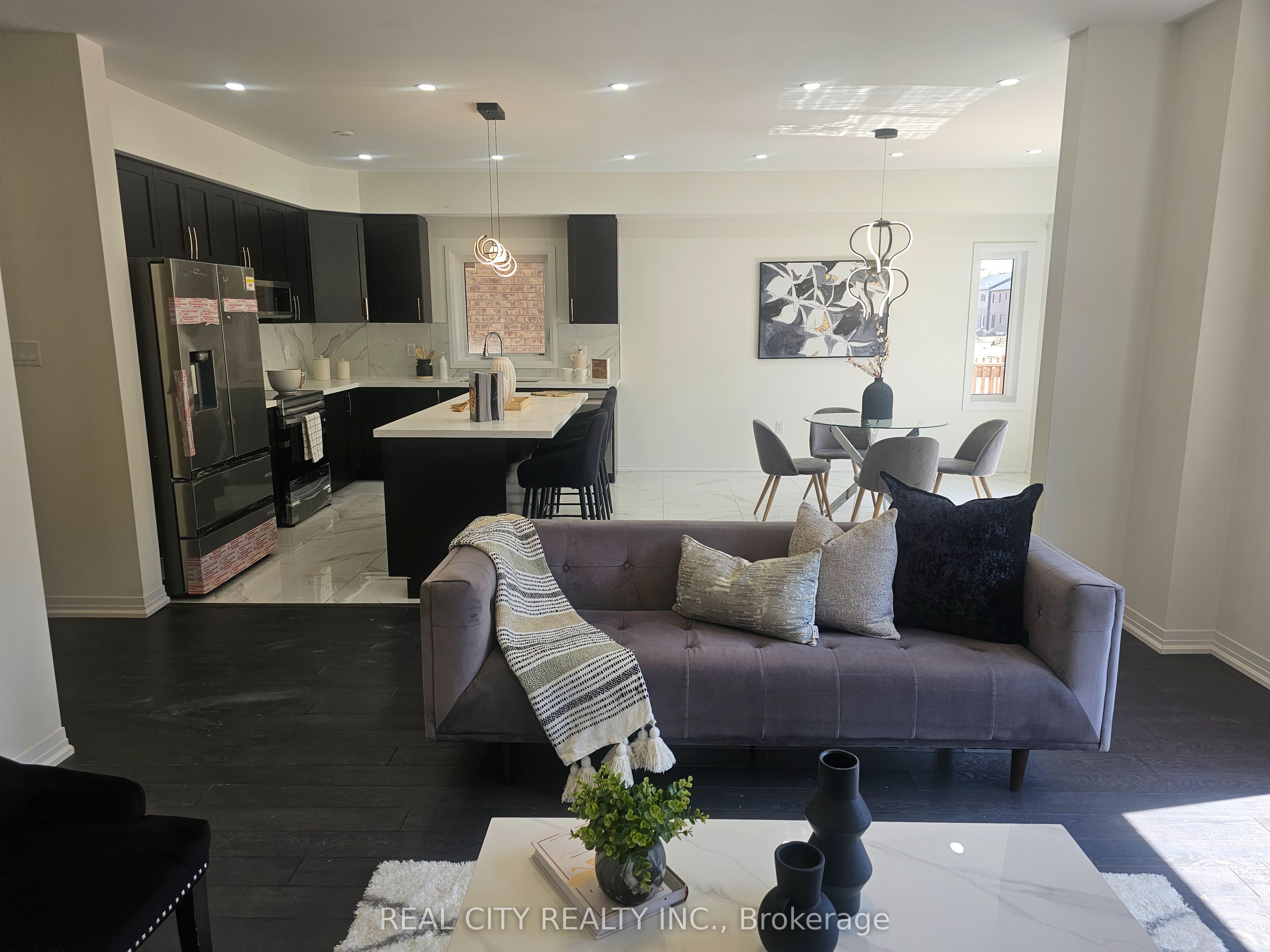 6 Sherrill Avenue Property Photo 32