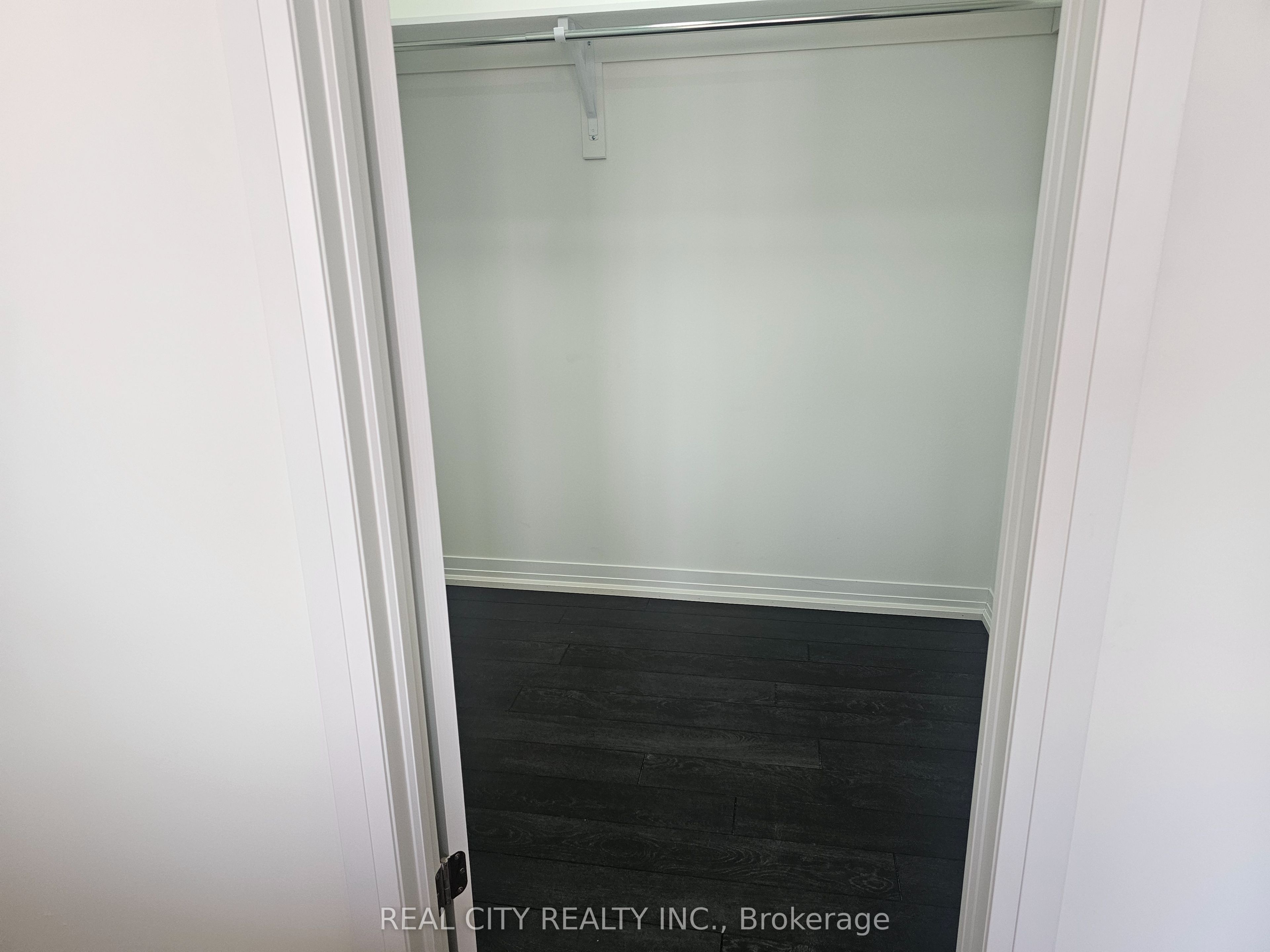 6 Sherrill Avenue Property Photo 37