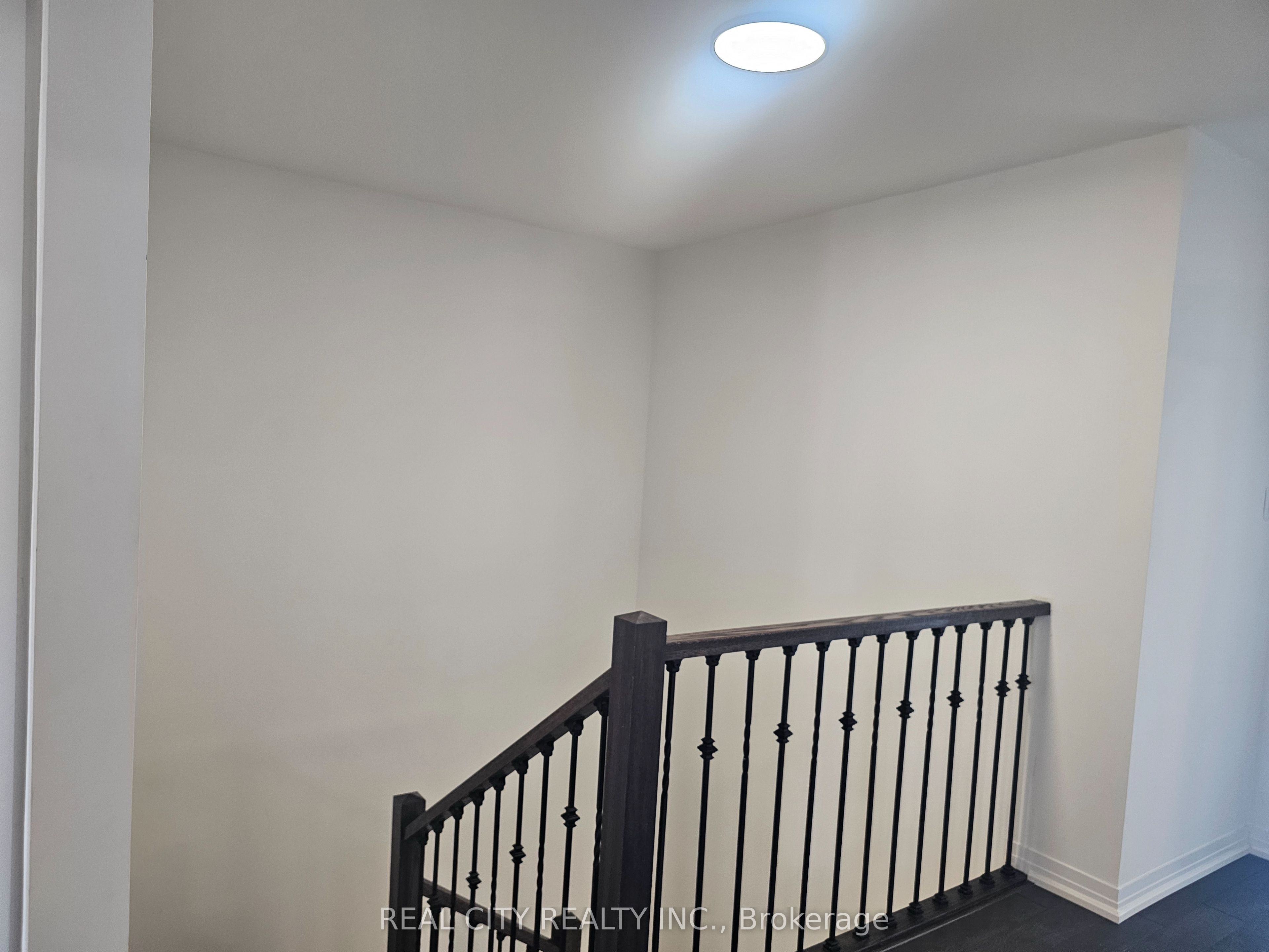 6 Sherrill Avenue Property Photo 39