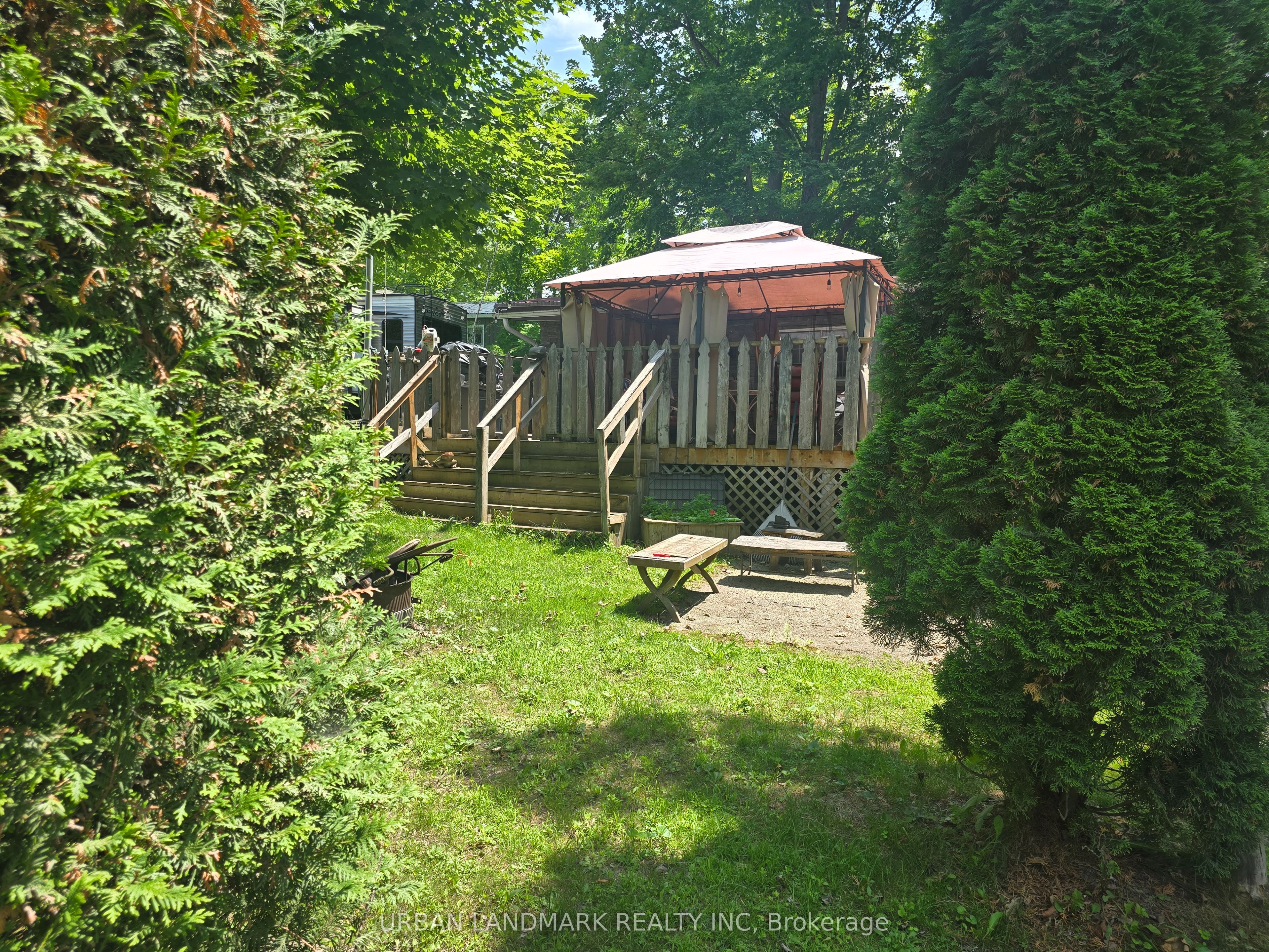 302 Quin Mo Lac Road 96 Property Photo 16