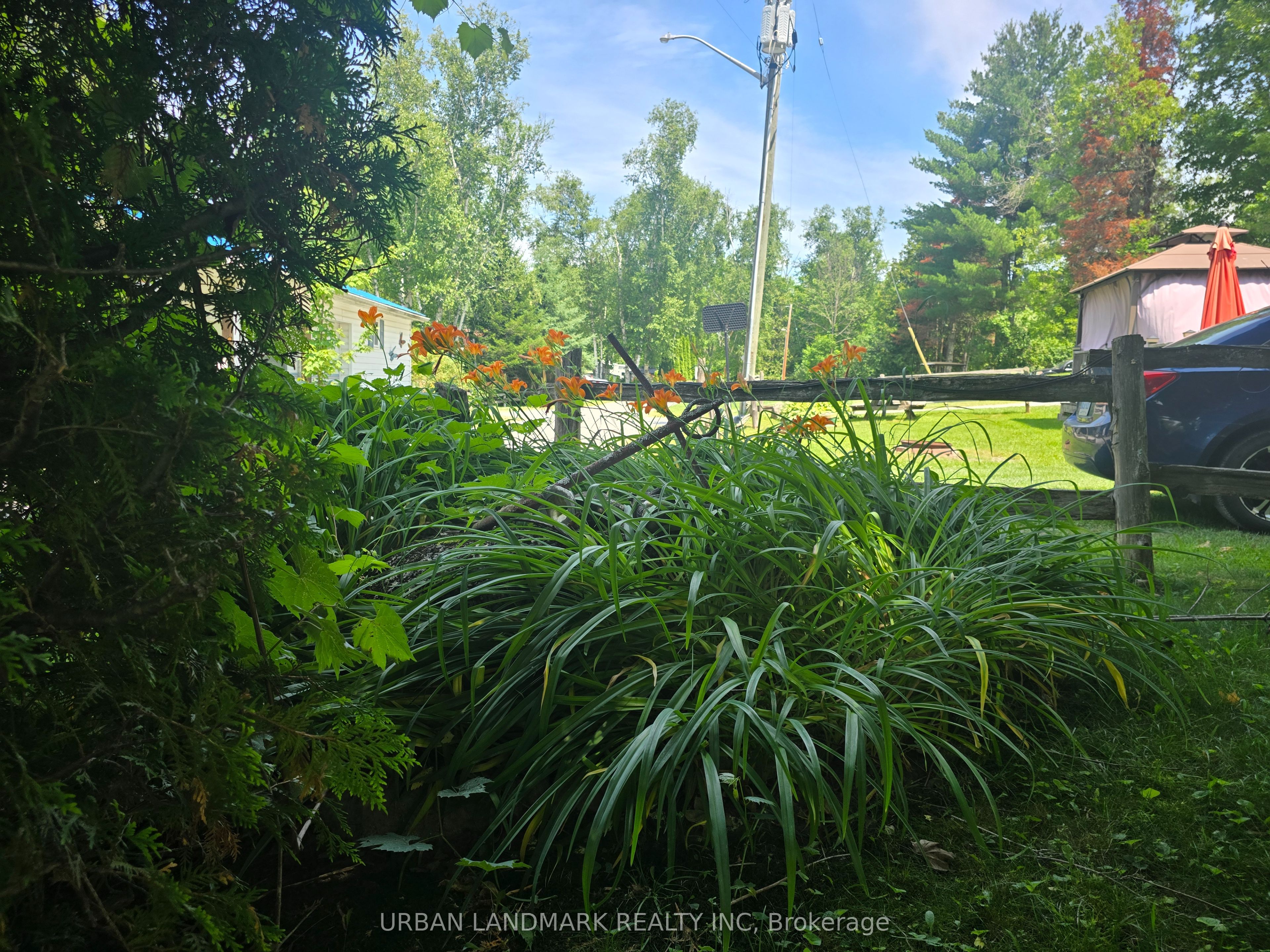 302 Quin Mo Lac Road 96 Property Photo 17