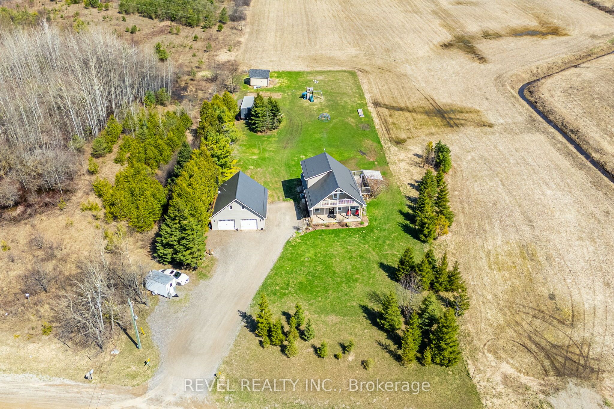 343071 Fifteenth Side Road Property Photo 4