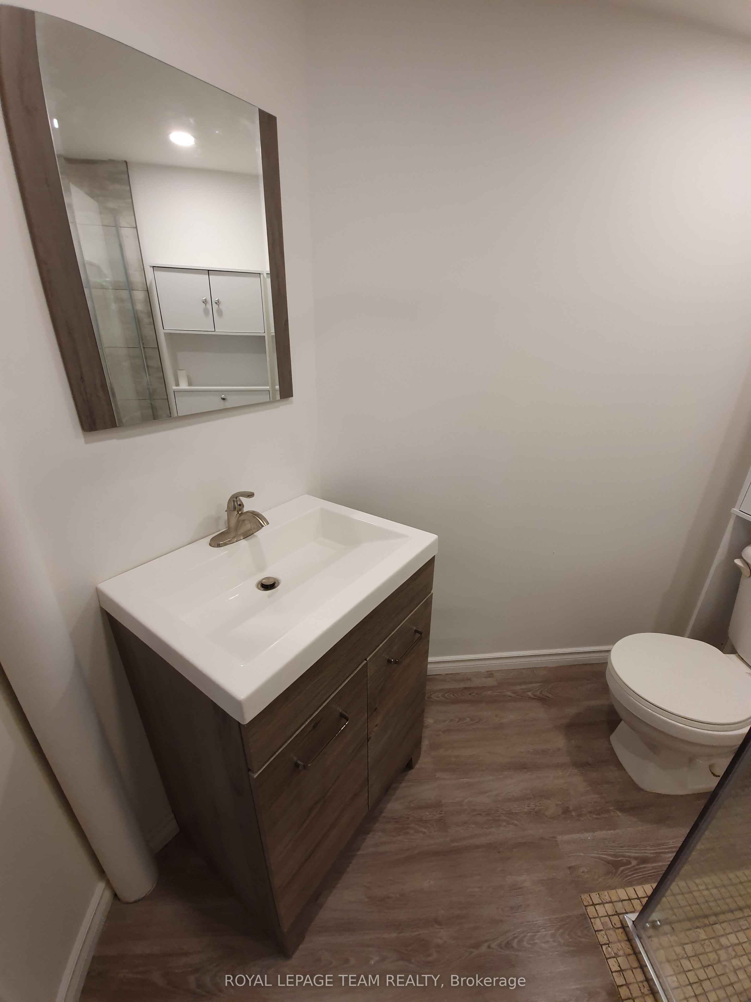 1015 Pinecrest Road Property Photo 10