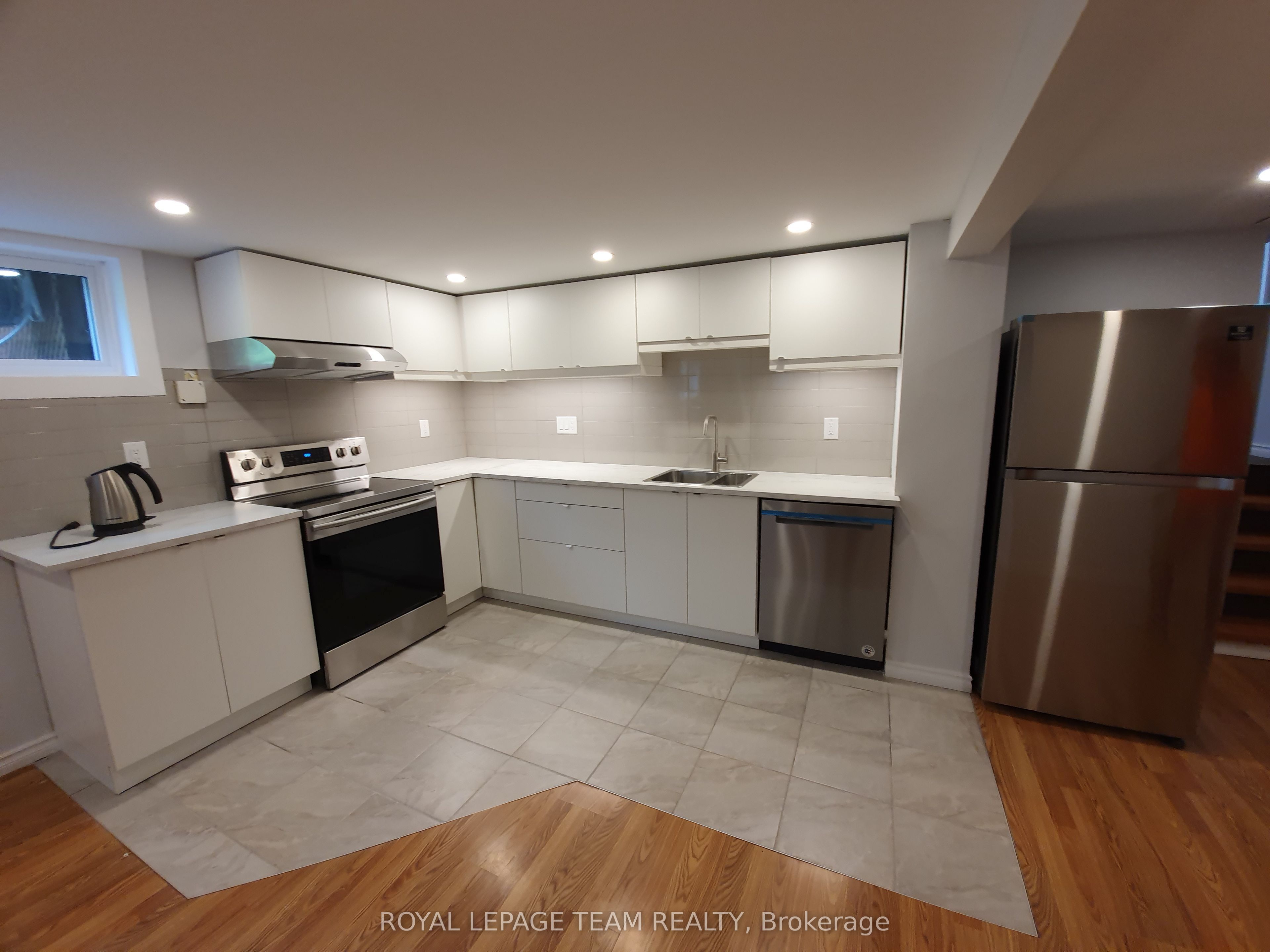 1015 Pinecrest Road Property Photo 13
