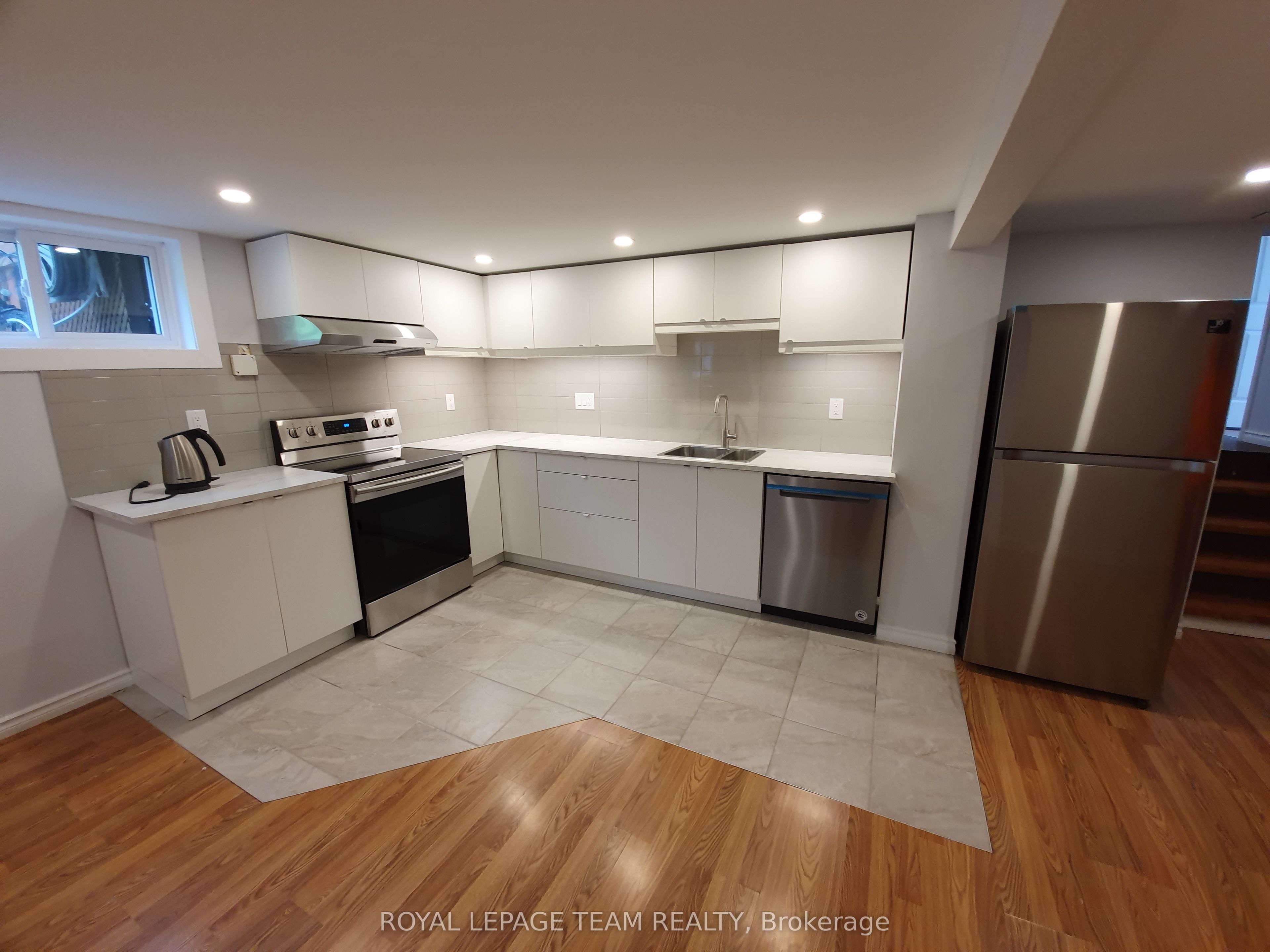 1015 Pinecrest Road Property Photo 14