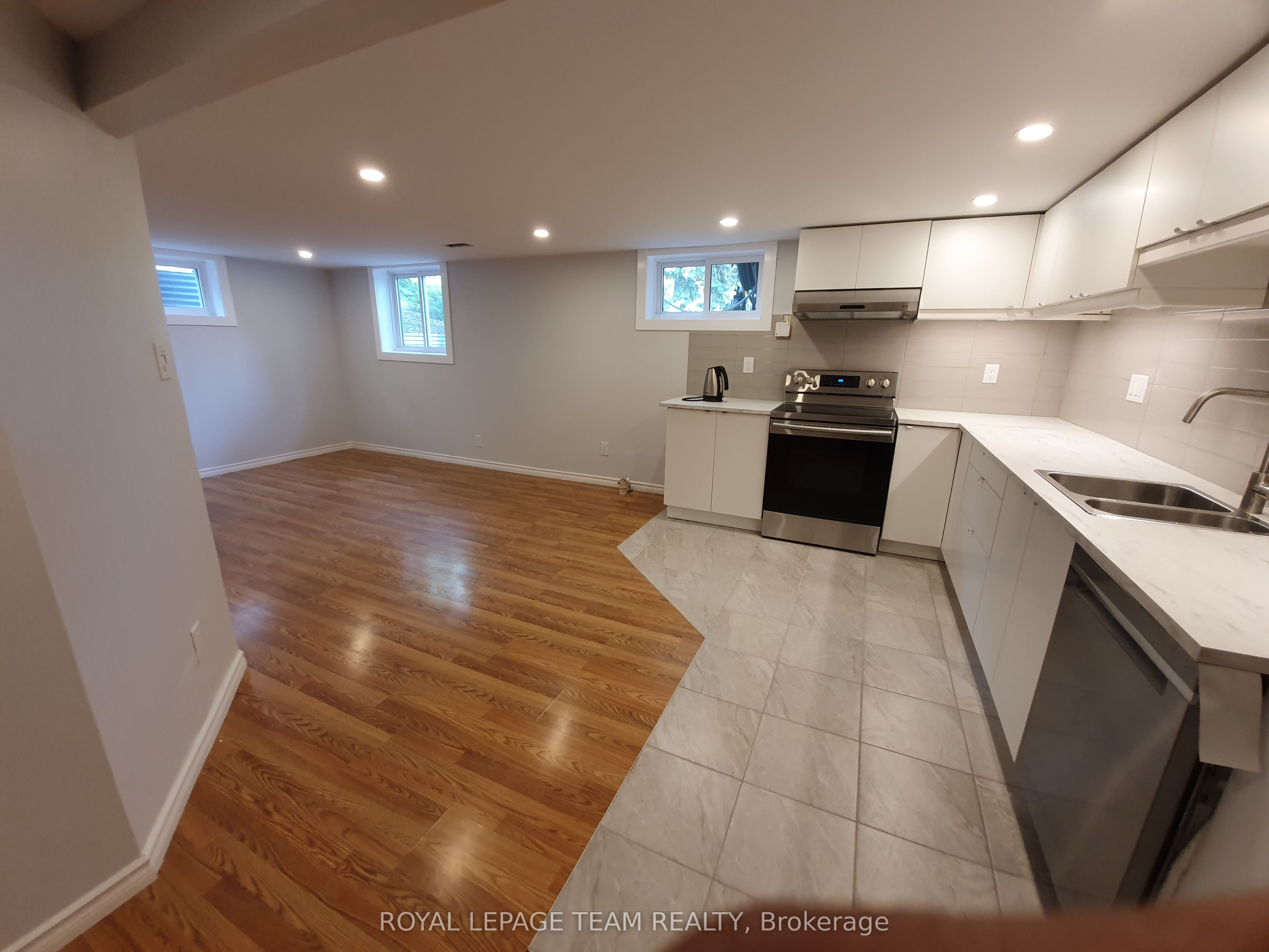 1015 Pinecrest Road Property Photo 21