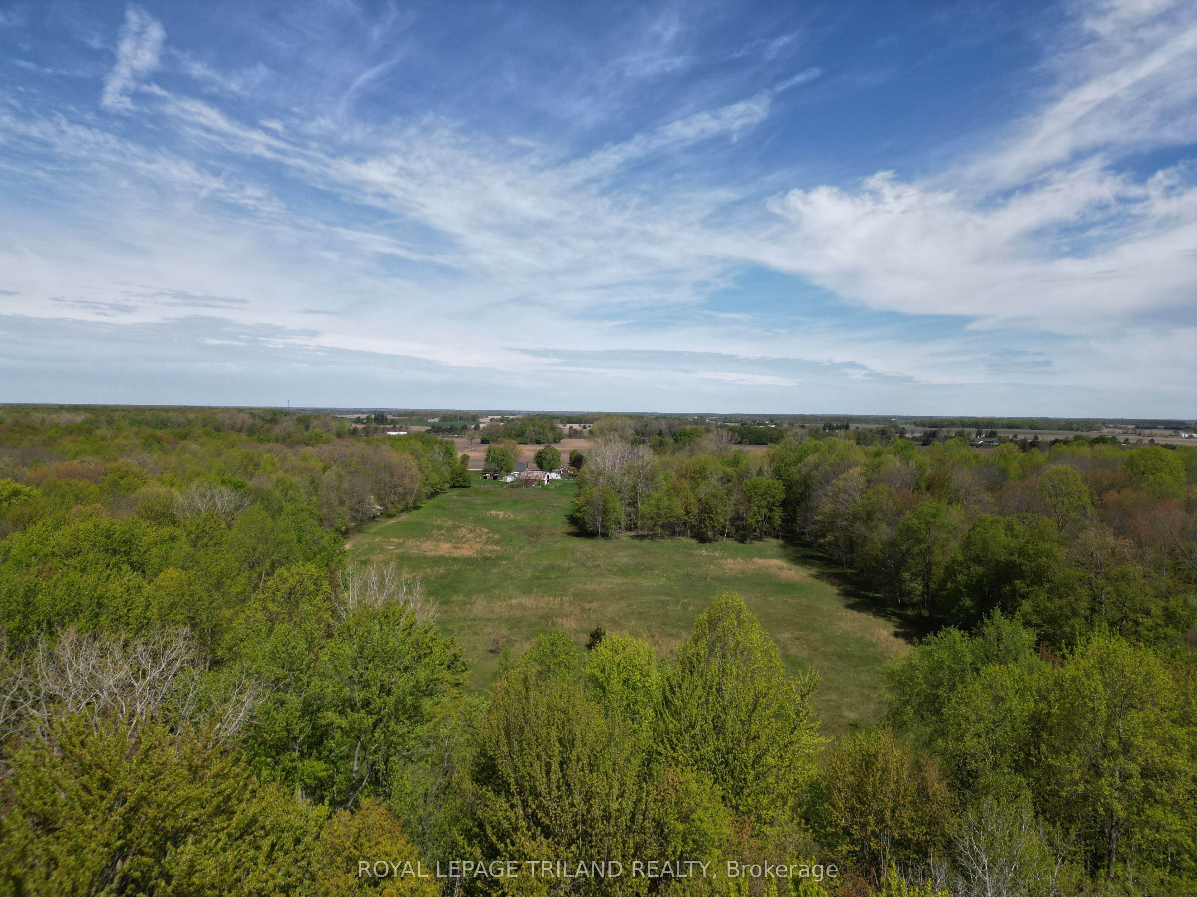 24909 Queens Line Property Photo 3