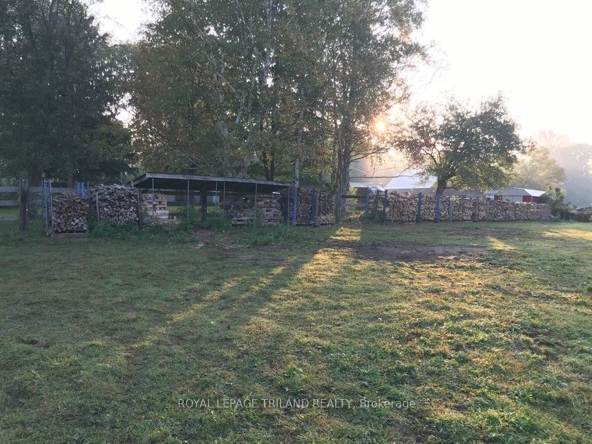 24909 Queens Line Property Photo 20