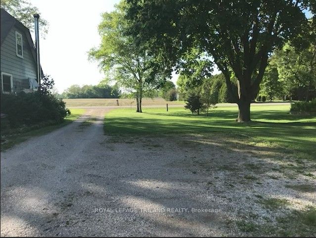 24909 Queens Line Property Photo 40