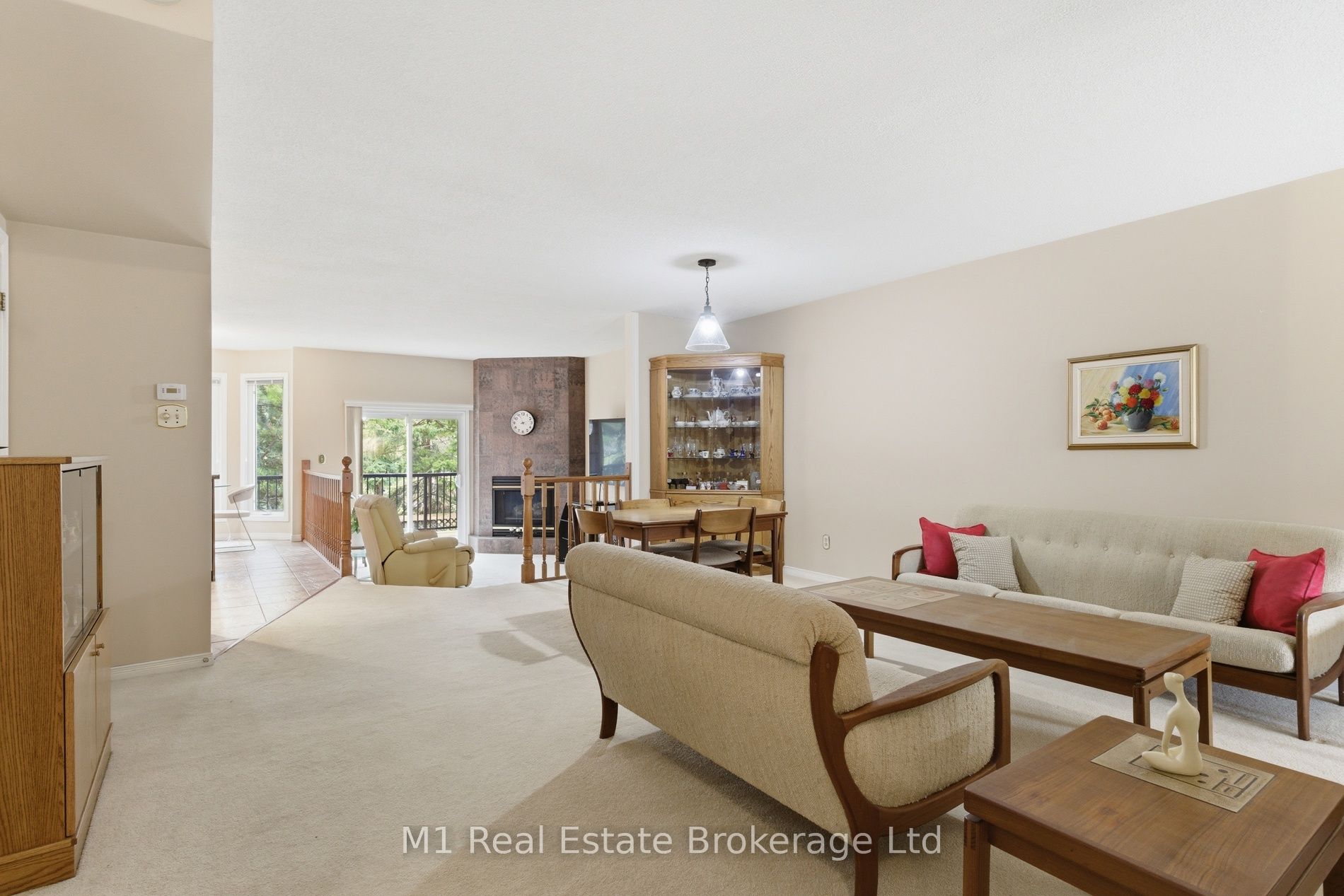 5 Marilyn Drive Property Photo 2