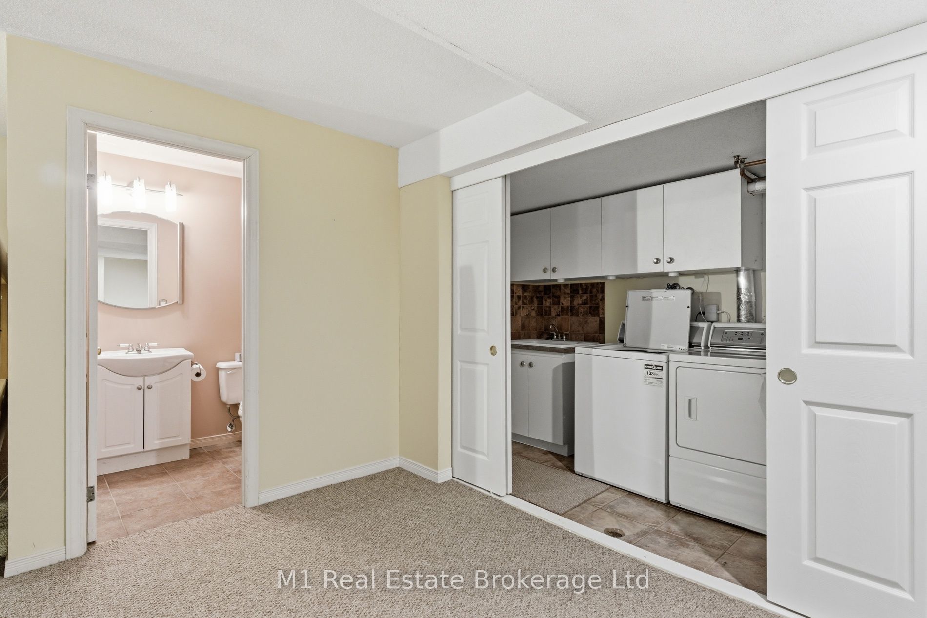 5 Marilyn Drive Property Photo 33