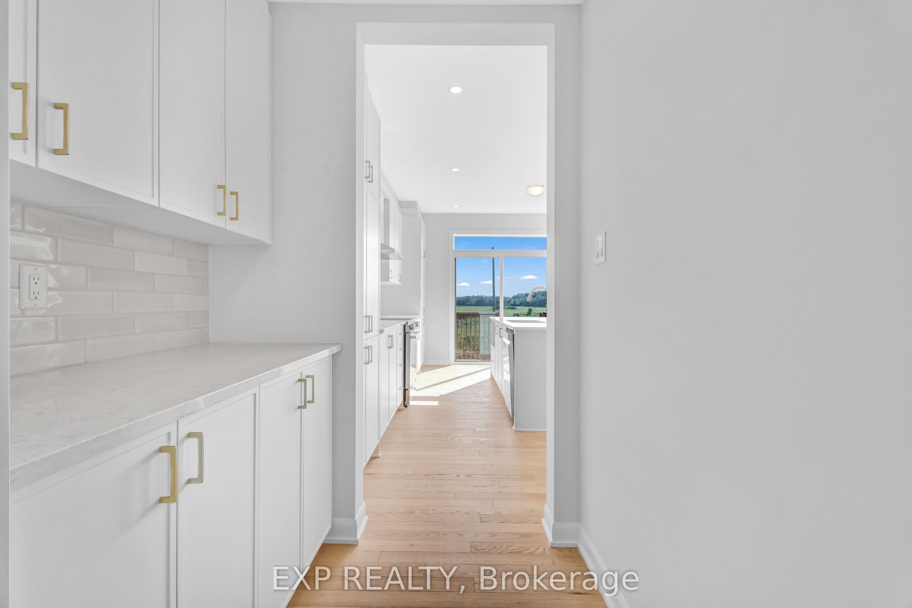 626 Inver Lane Property Photo 10