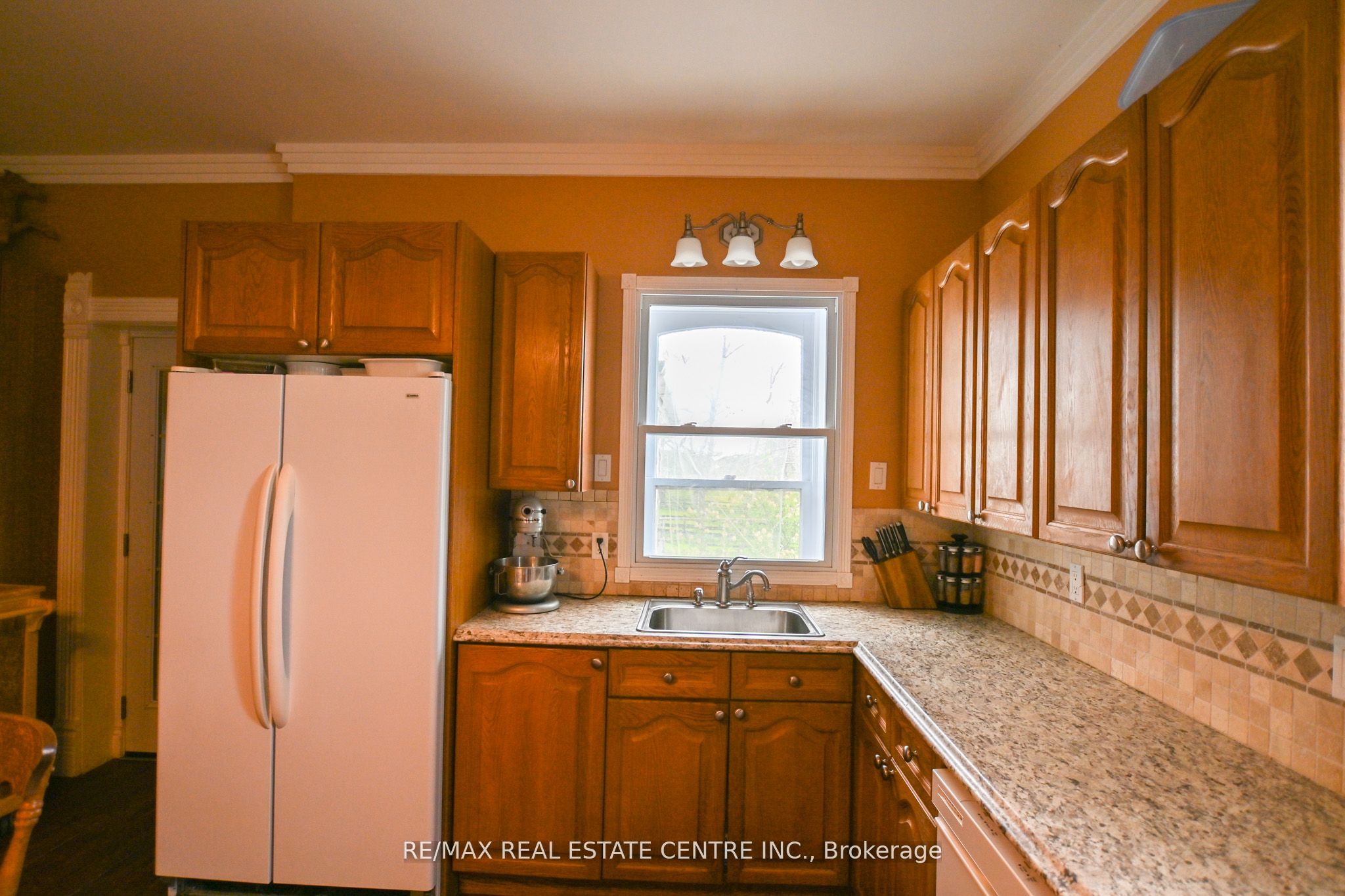 5192 Third Line Property Photo 30