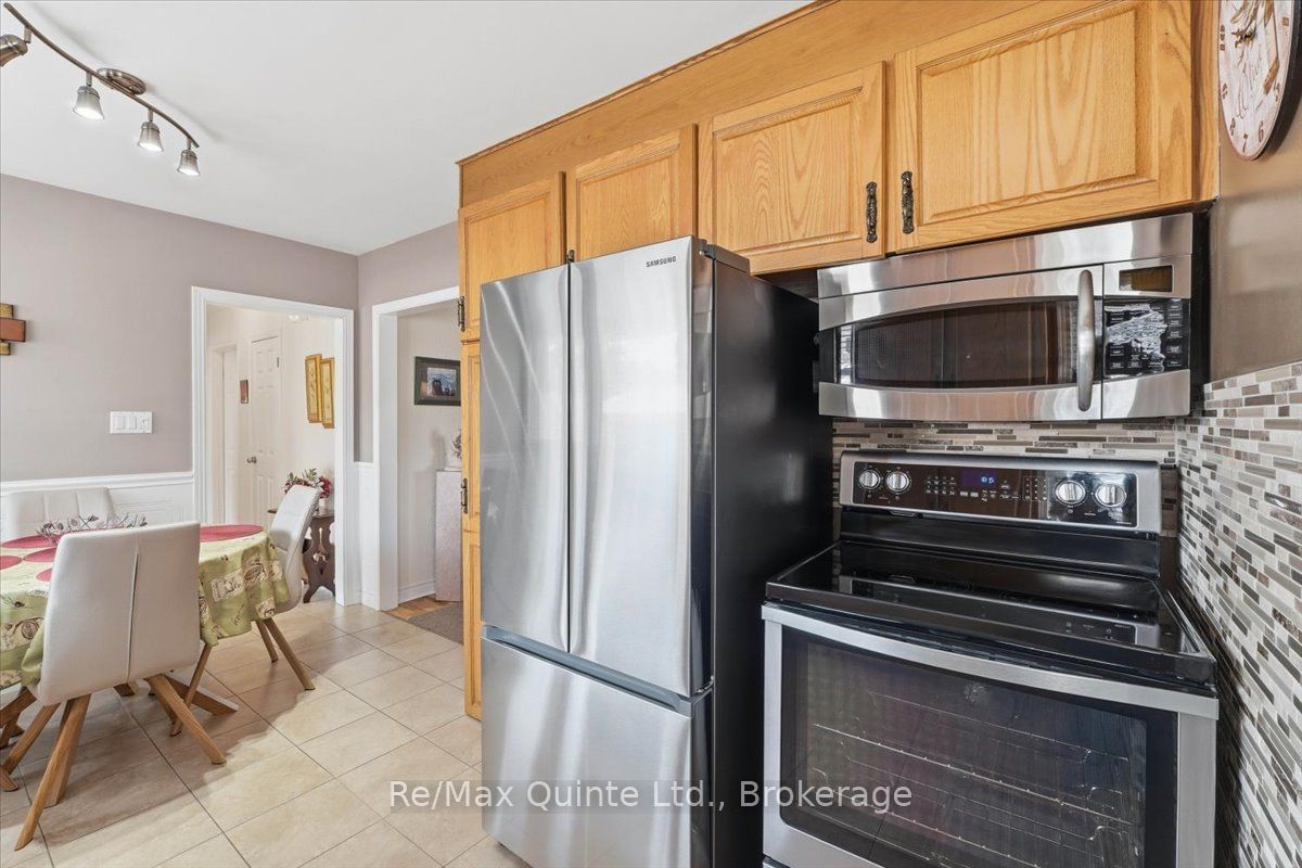 4 Gould Street Property Photo 4