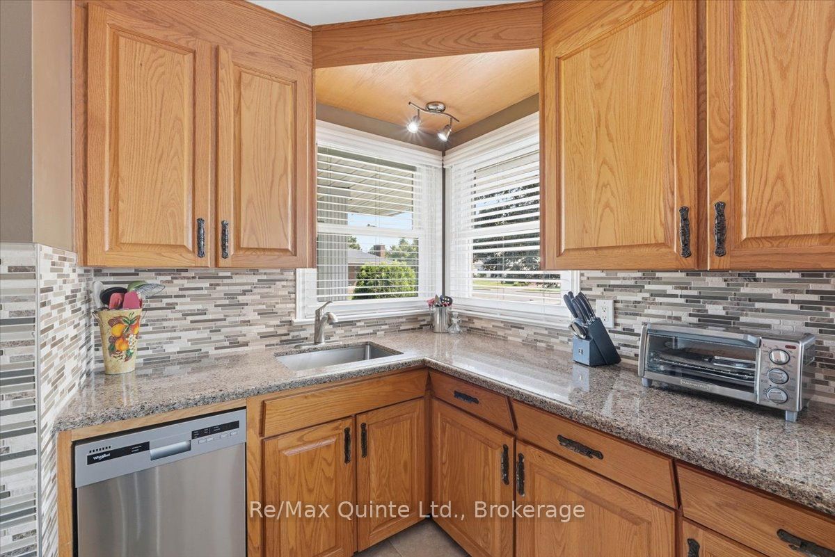 4 Gould Street Property Photo 6
