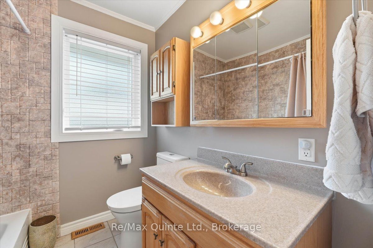 4 Gould Street Property Photo 19