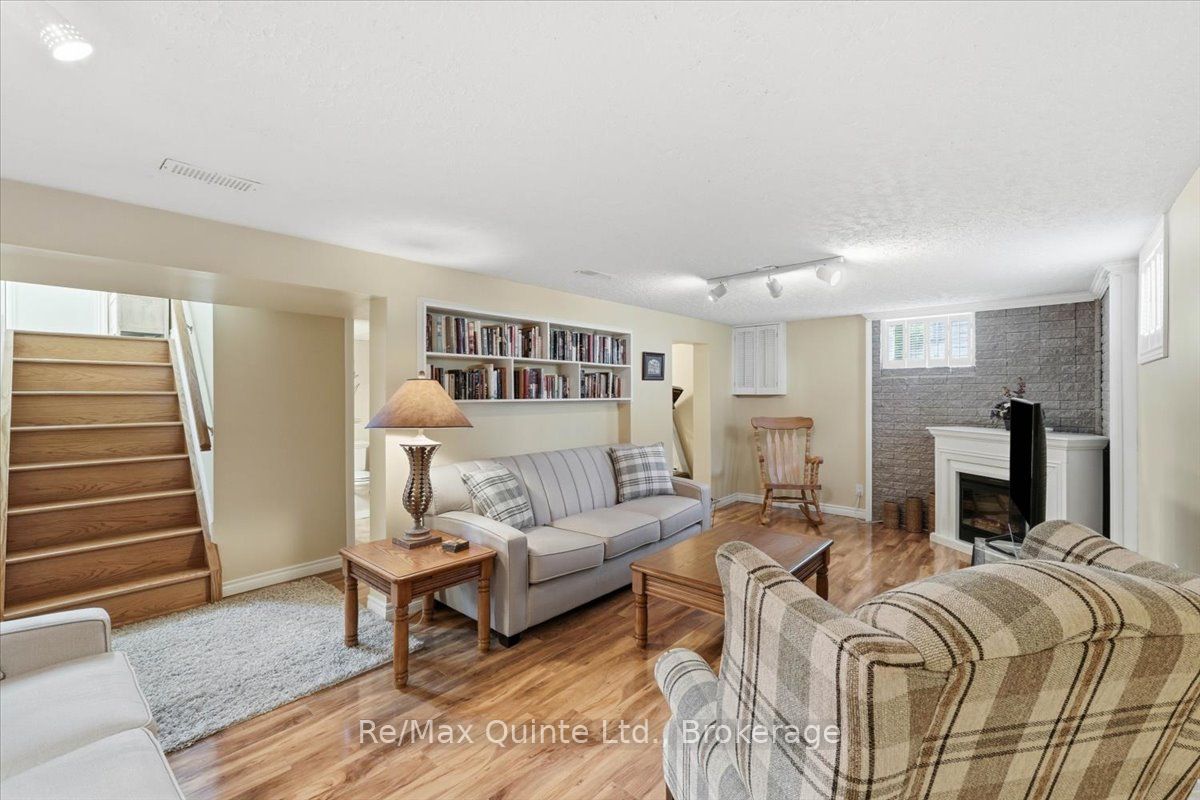 4 Gould Street Property Photo 20