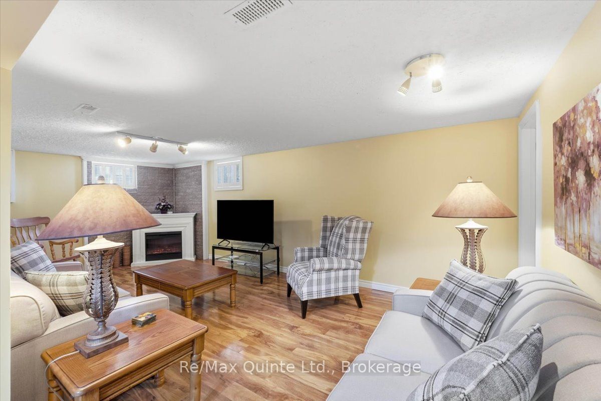 4 Gould Street Property Photo 21