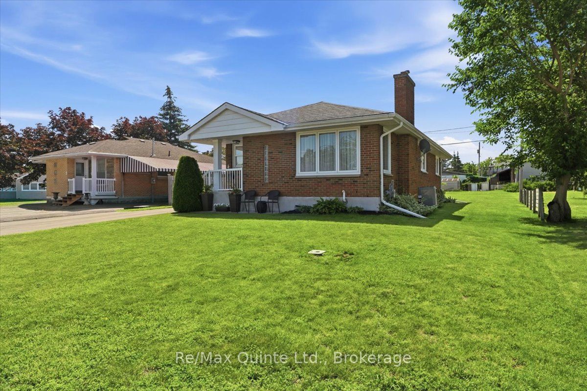 4 Gould Street Property Photo 38