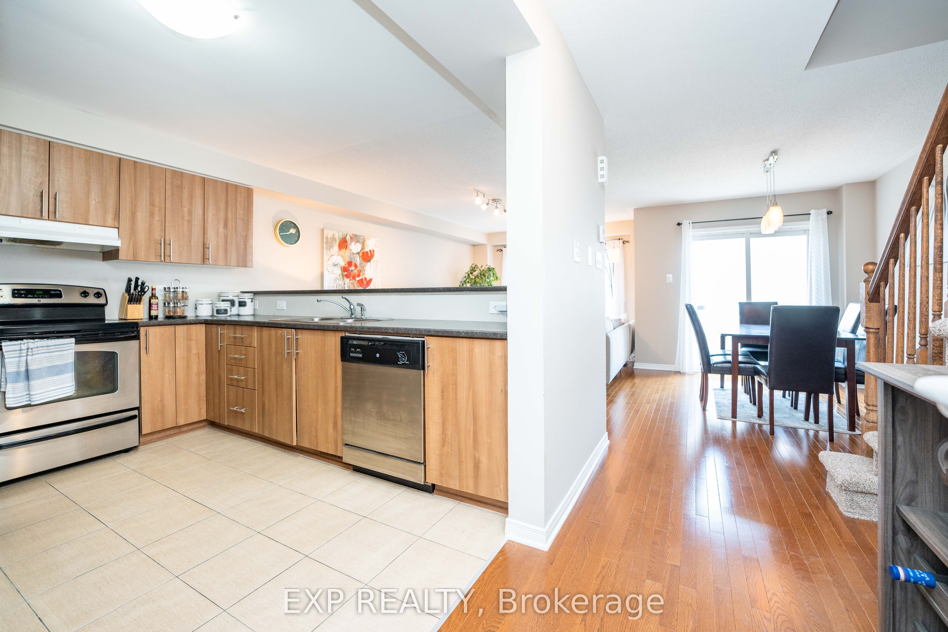 504 Barholm Private Property Photo 10