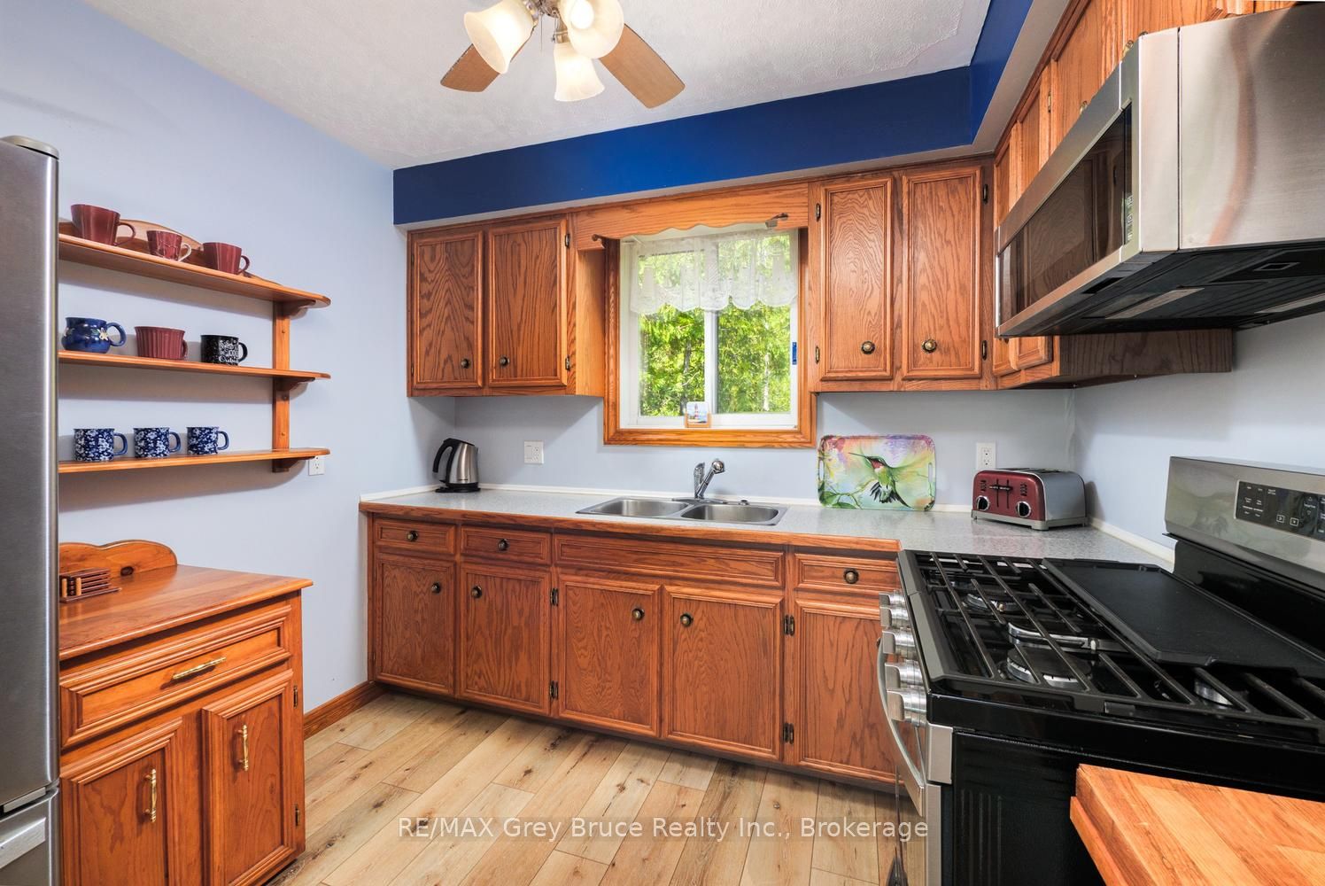 259 Bradley Drive Property Photo 10