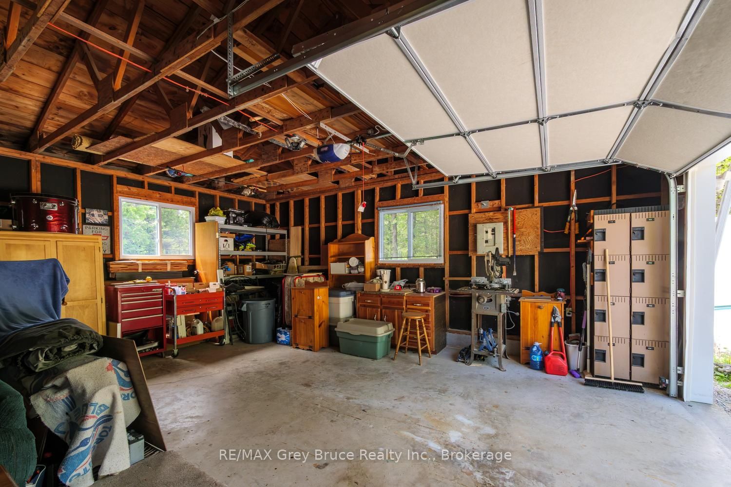 259 Bradley Drive Property Photo 33