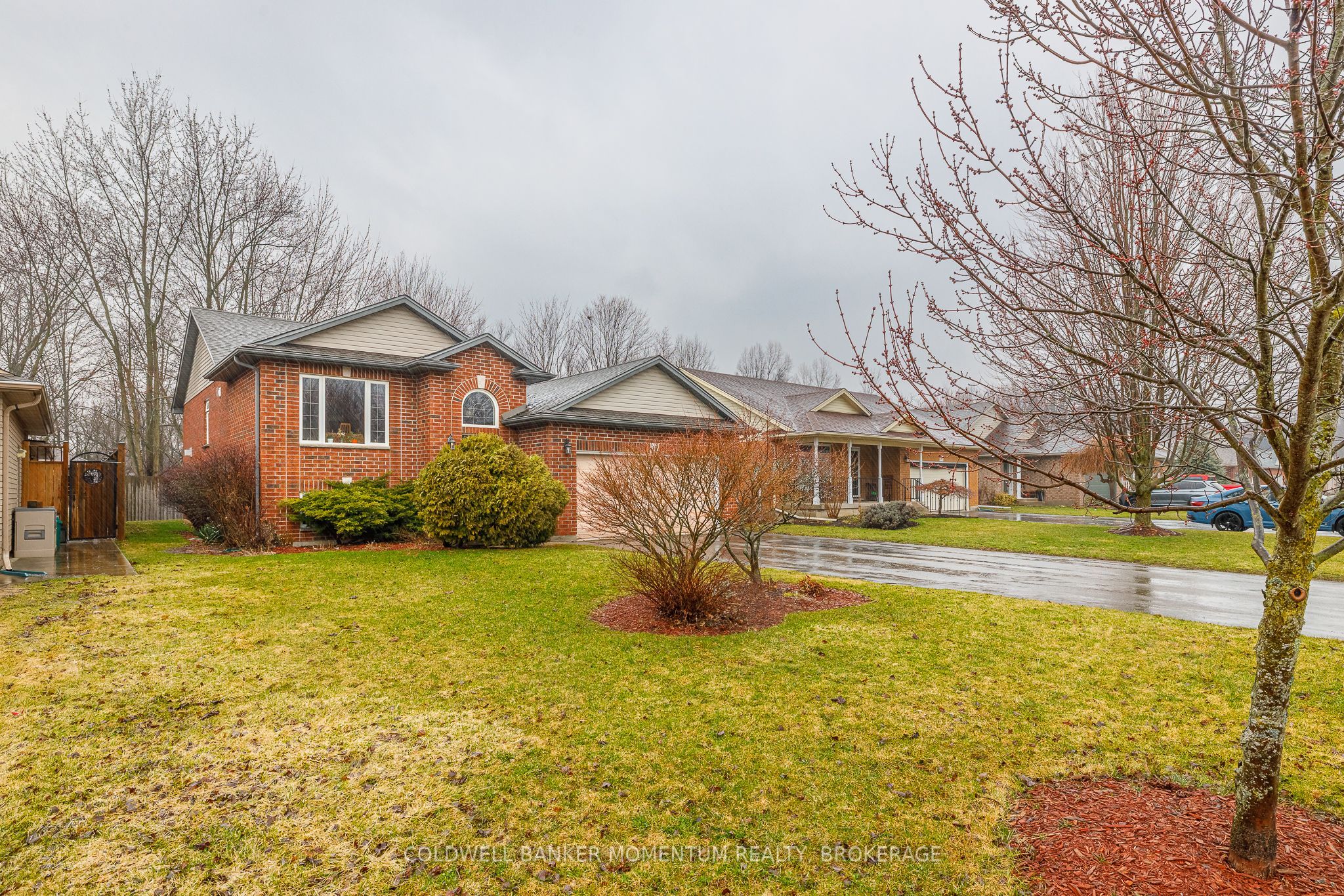 47 Thorold Avenue Property Photo 2