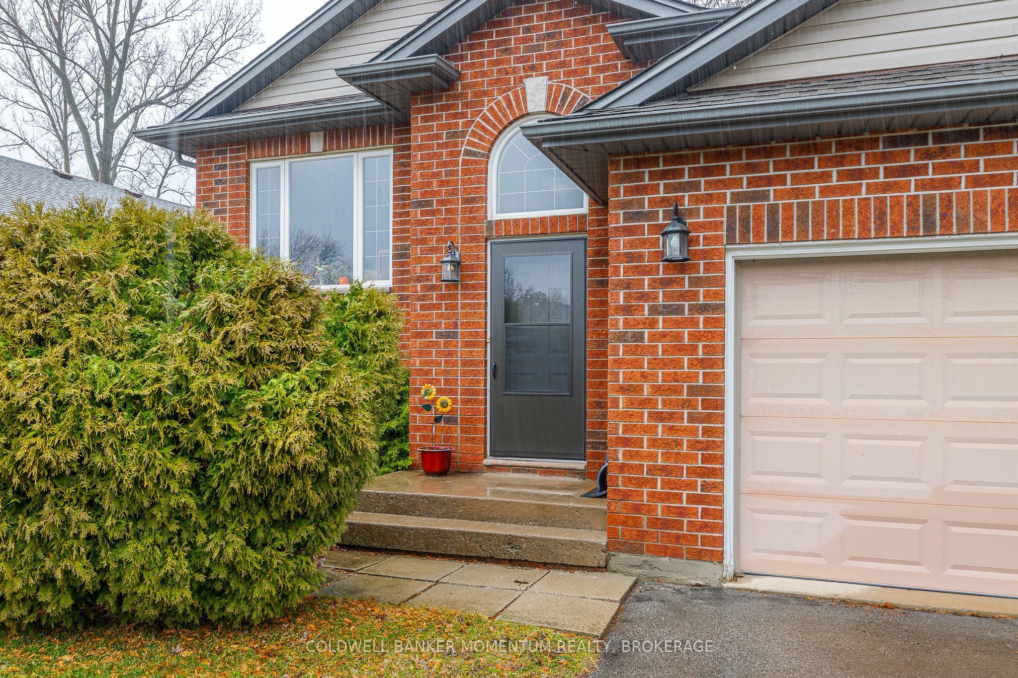 47 Thorold Avenue Property Photo 4